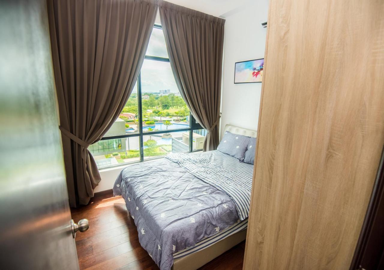 Double Room with Pool View