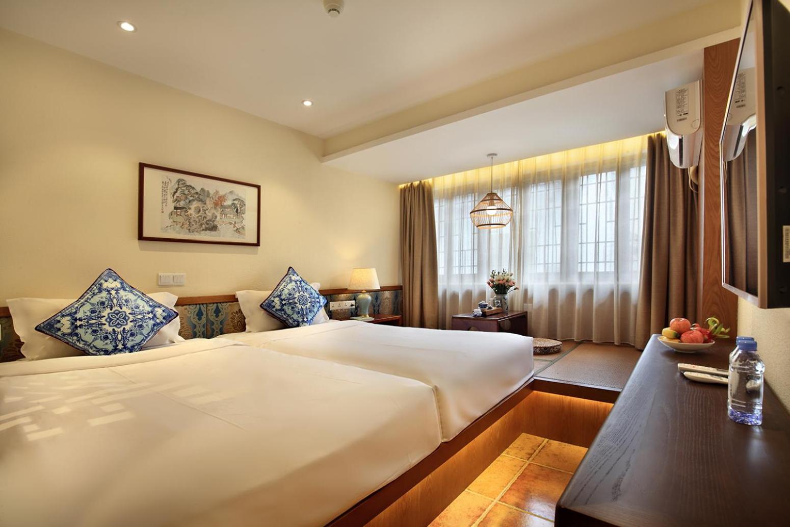 Standard Twin Room - Photo 2