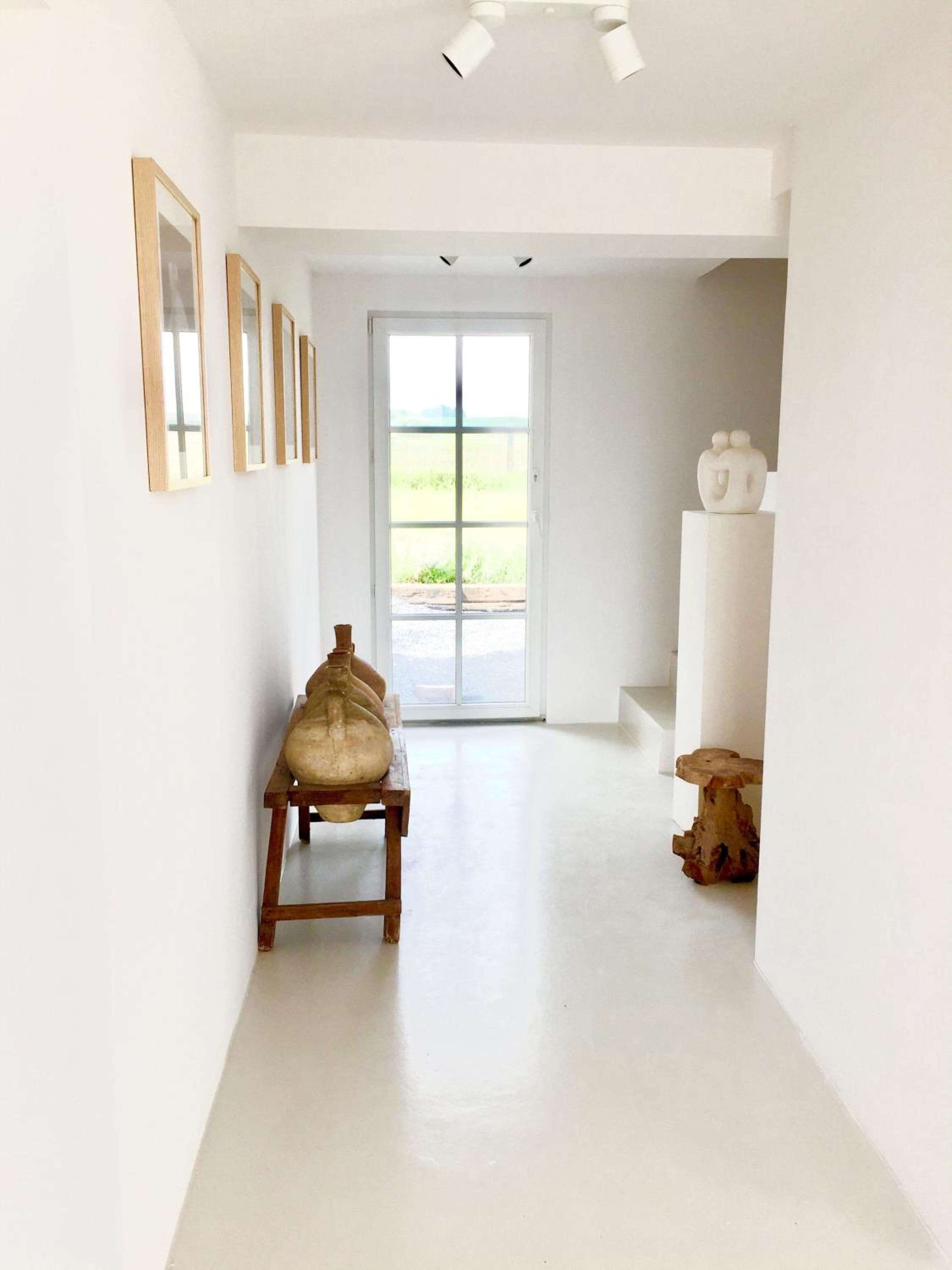 Studio with Balcony - Photo 5