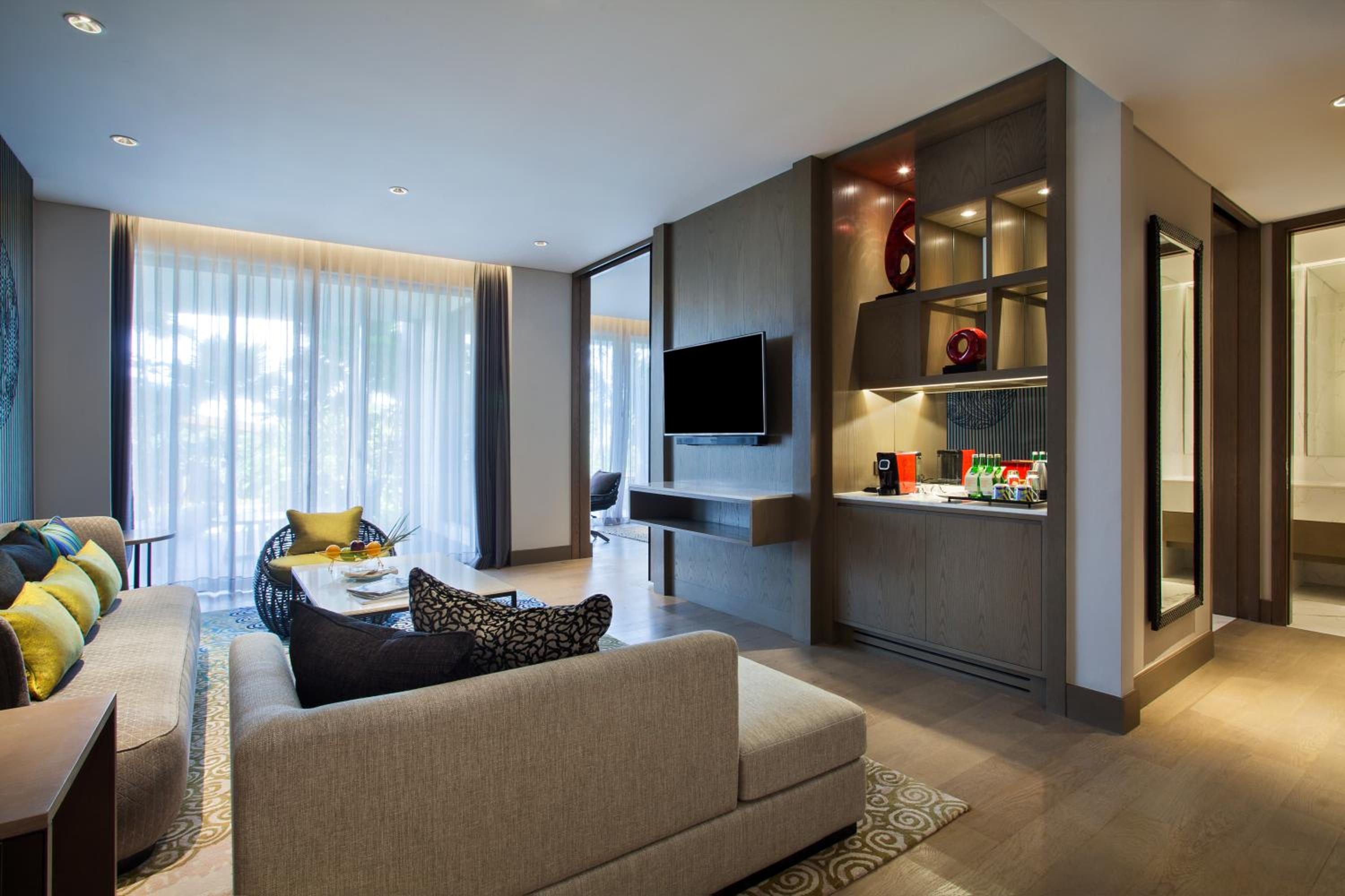 Executive Suite