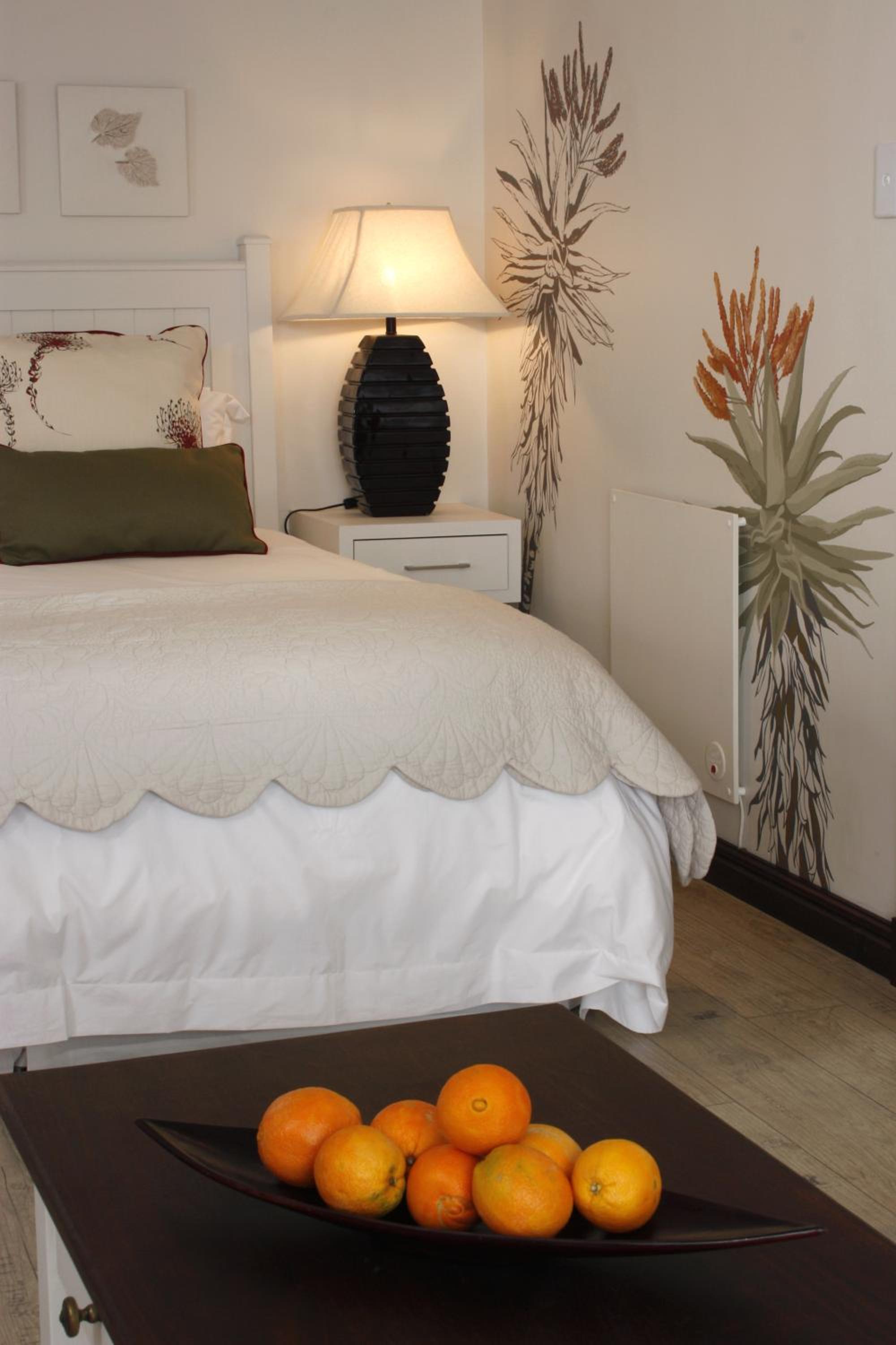 Deluxe King Room photo 1