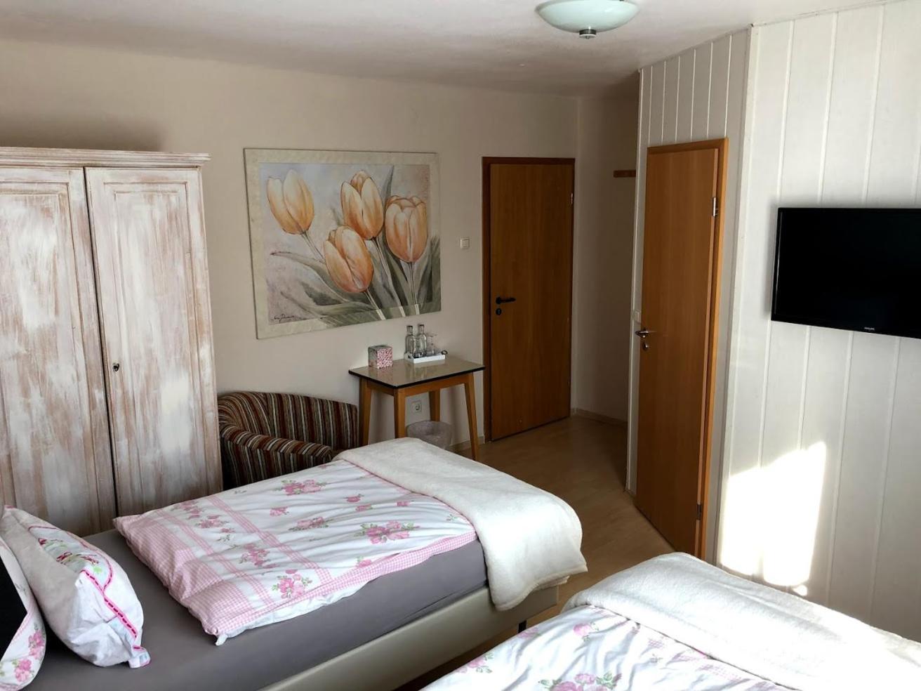 Double Room - Photo 13