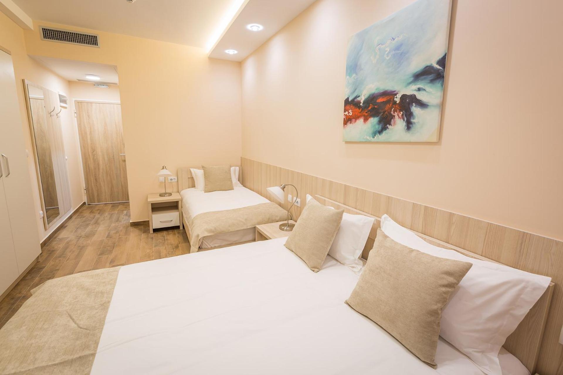 Luxury Triple Room - Photo 5