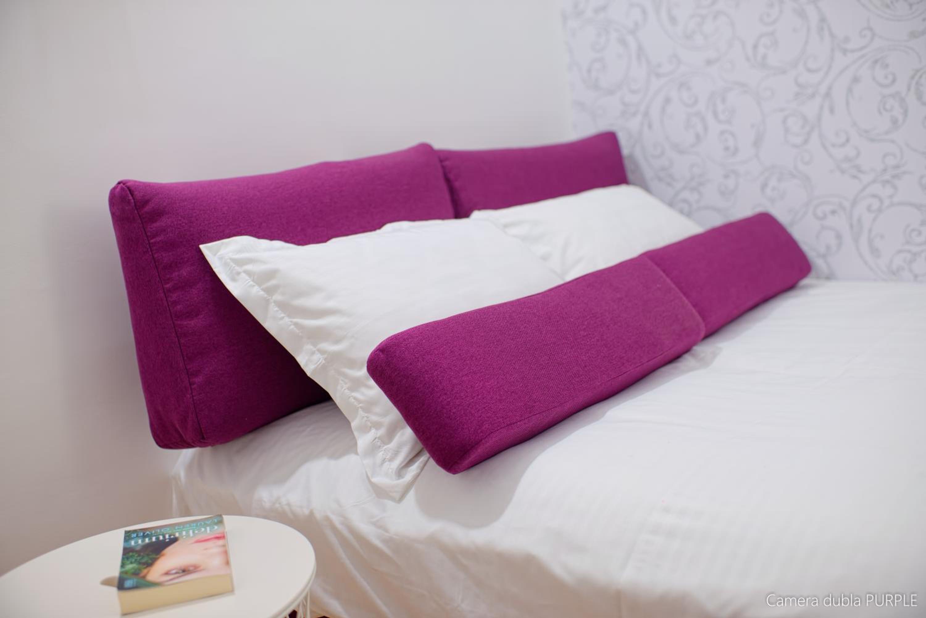 Large Double Room photo 1