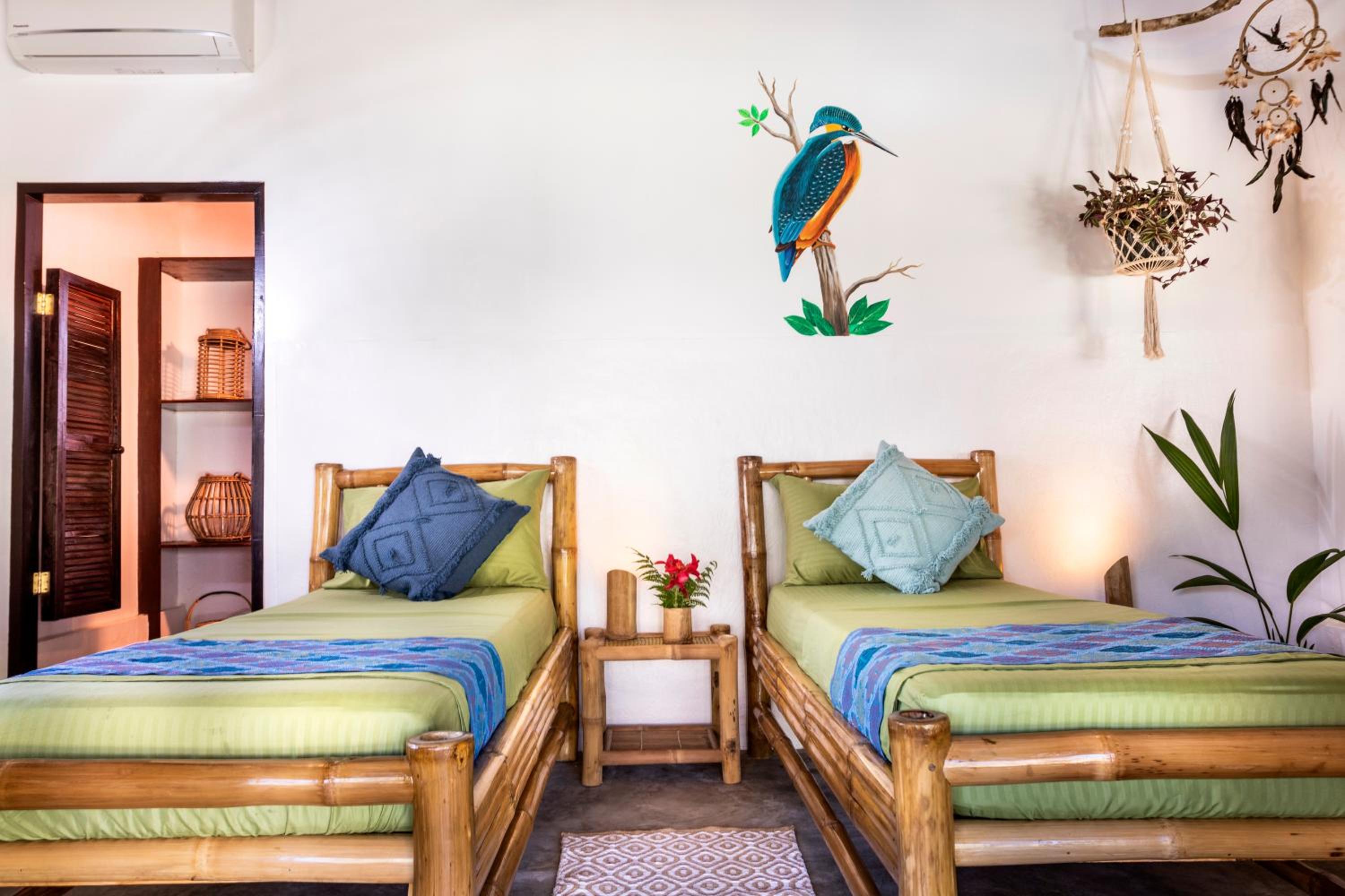 Double or Twin Room with Pool View - Photo 1