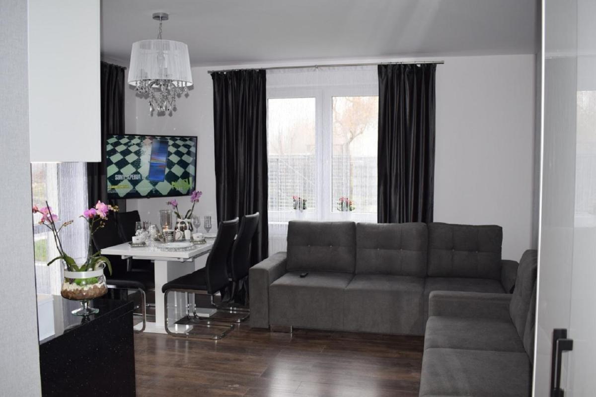 Apartment photo 2