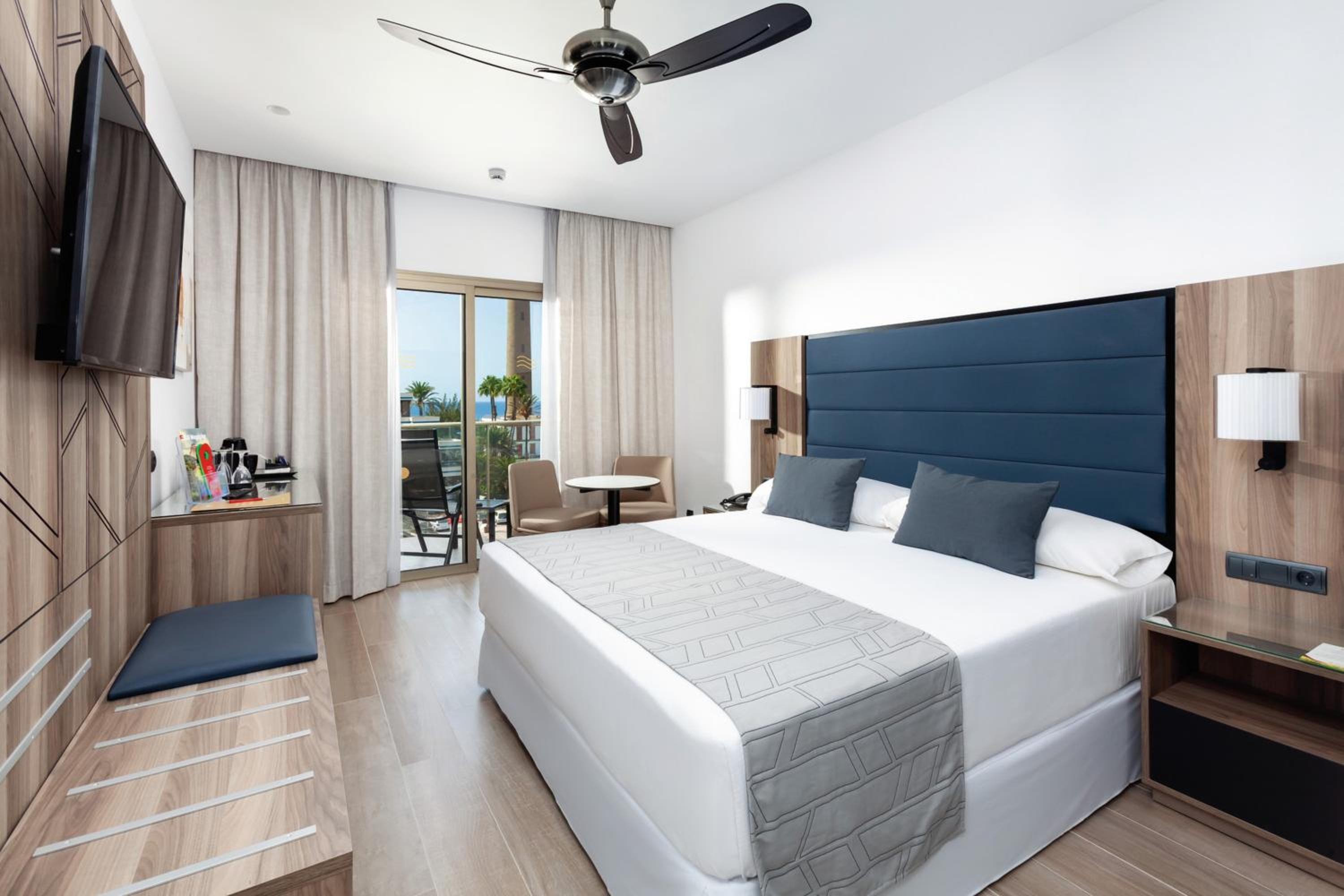 Habitación Doble Pequeña con Orientación al Mar