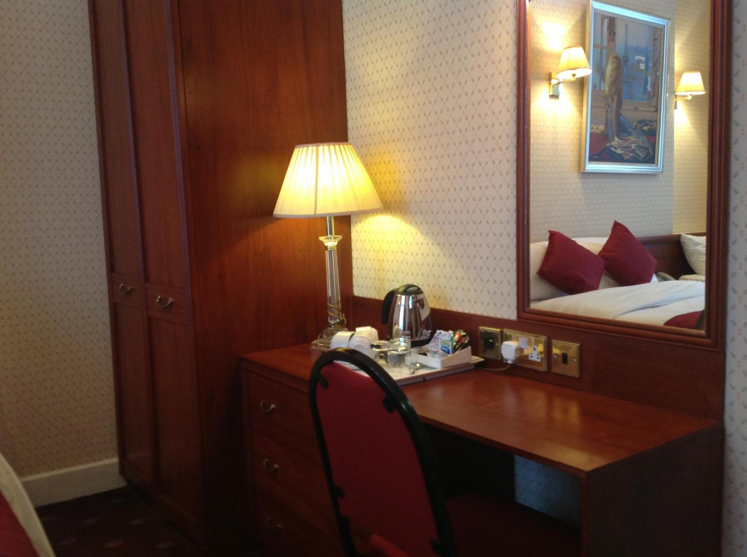 Single Room photo 3
