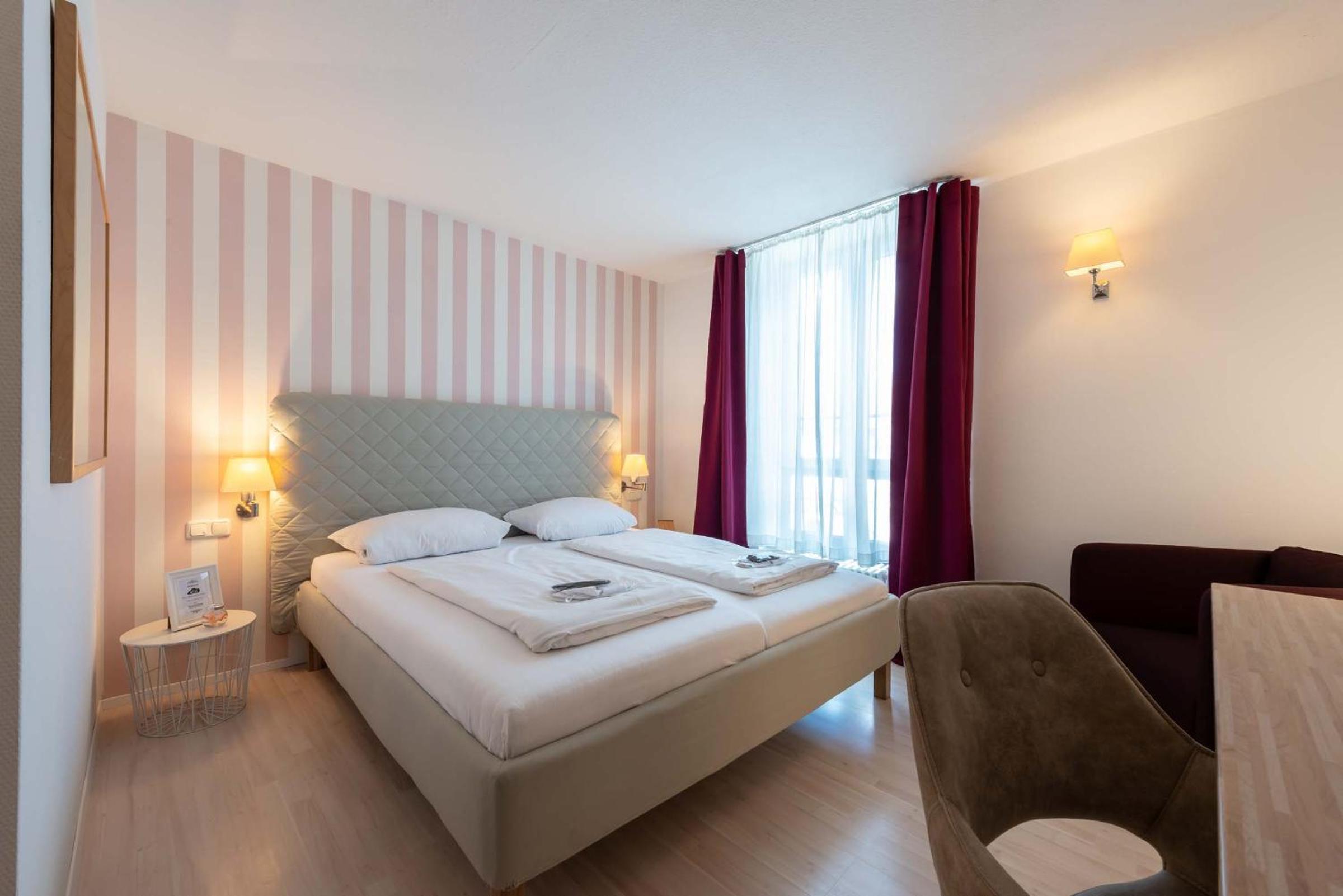 Double Room - Photo 1