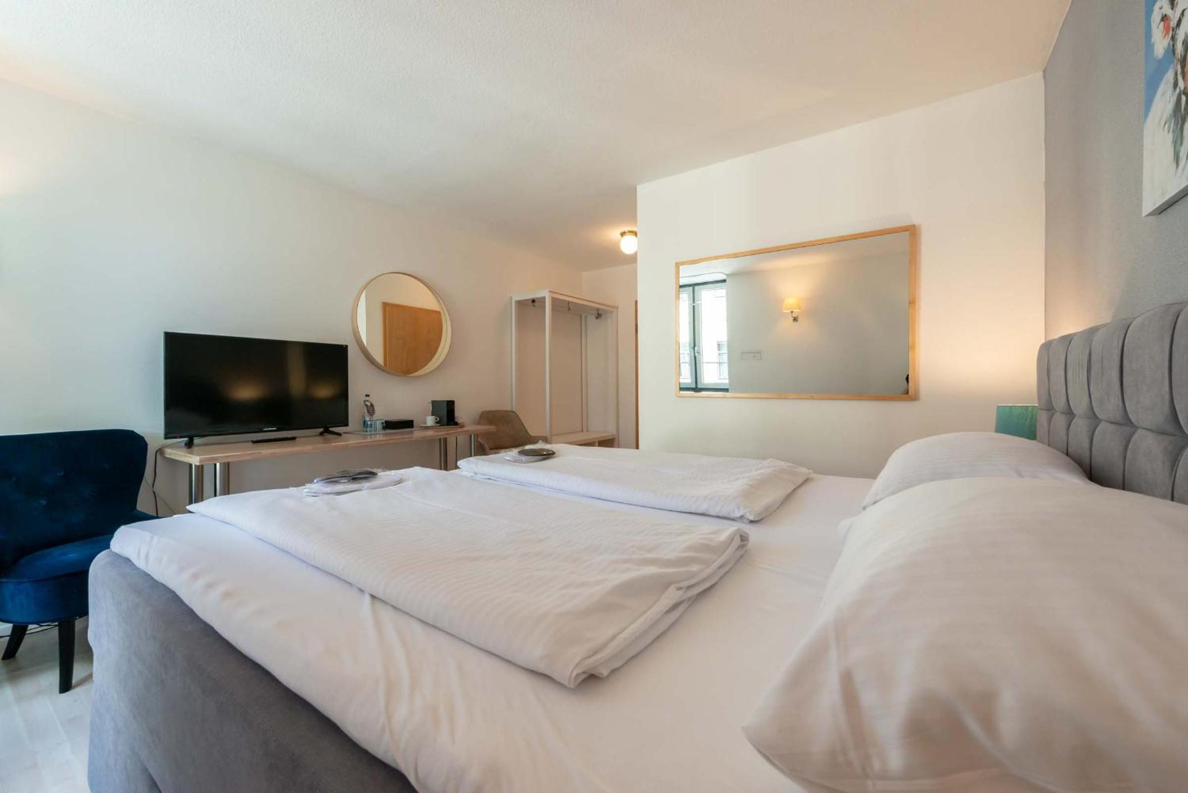 Double Room - Photo 31