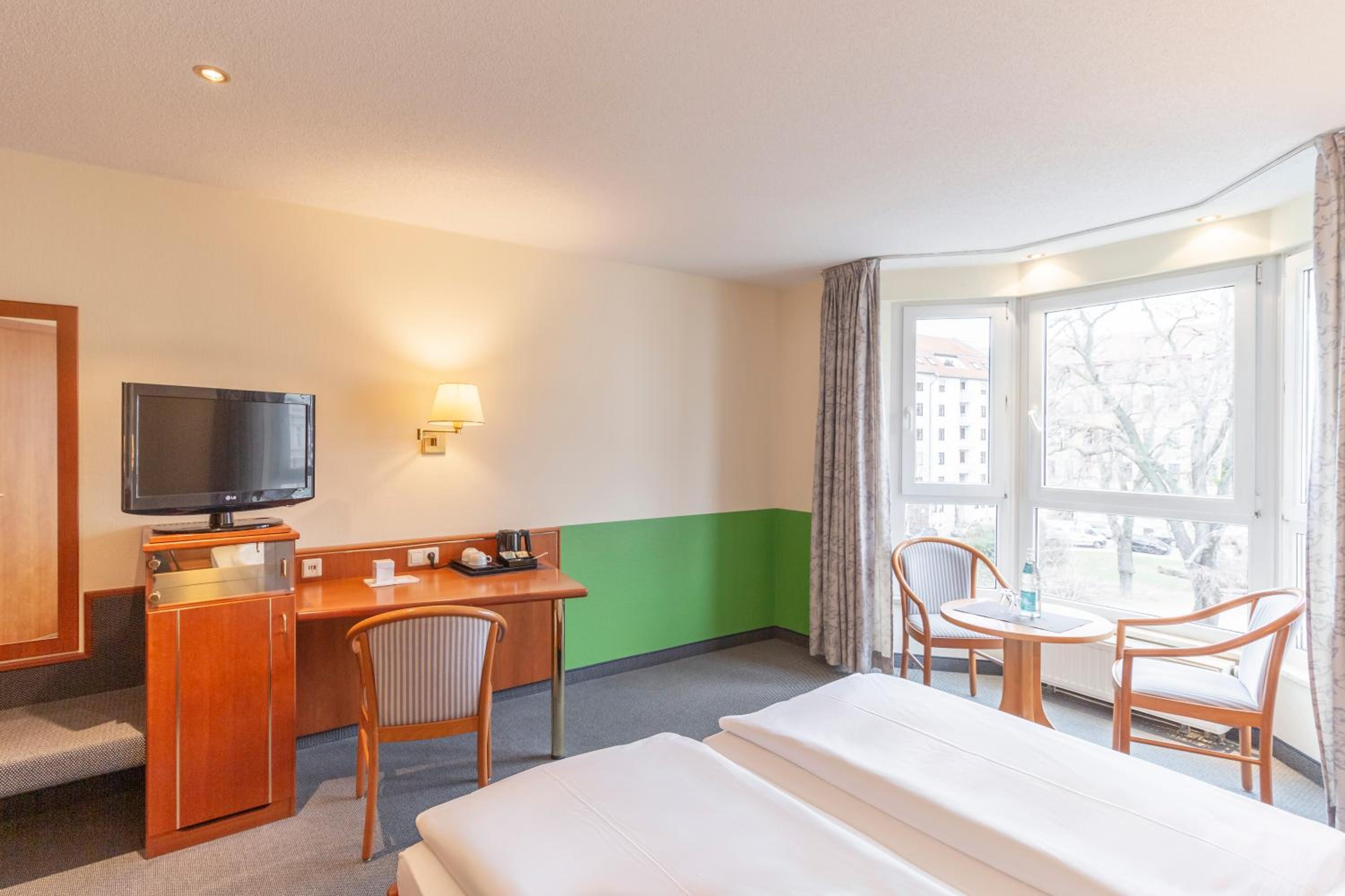 Superior Double Room - Photo 2