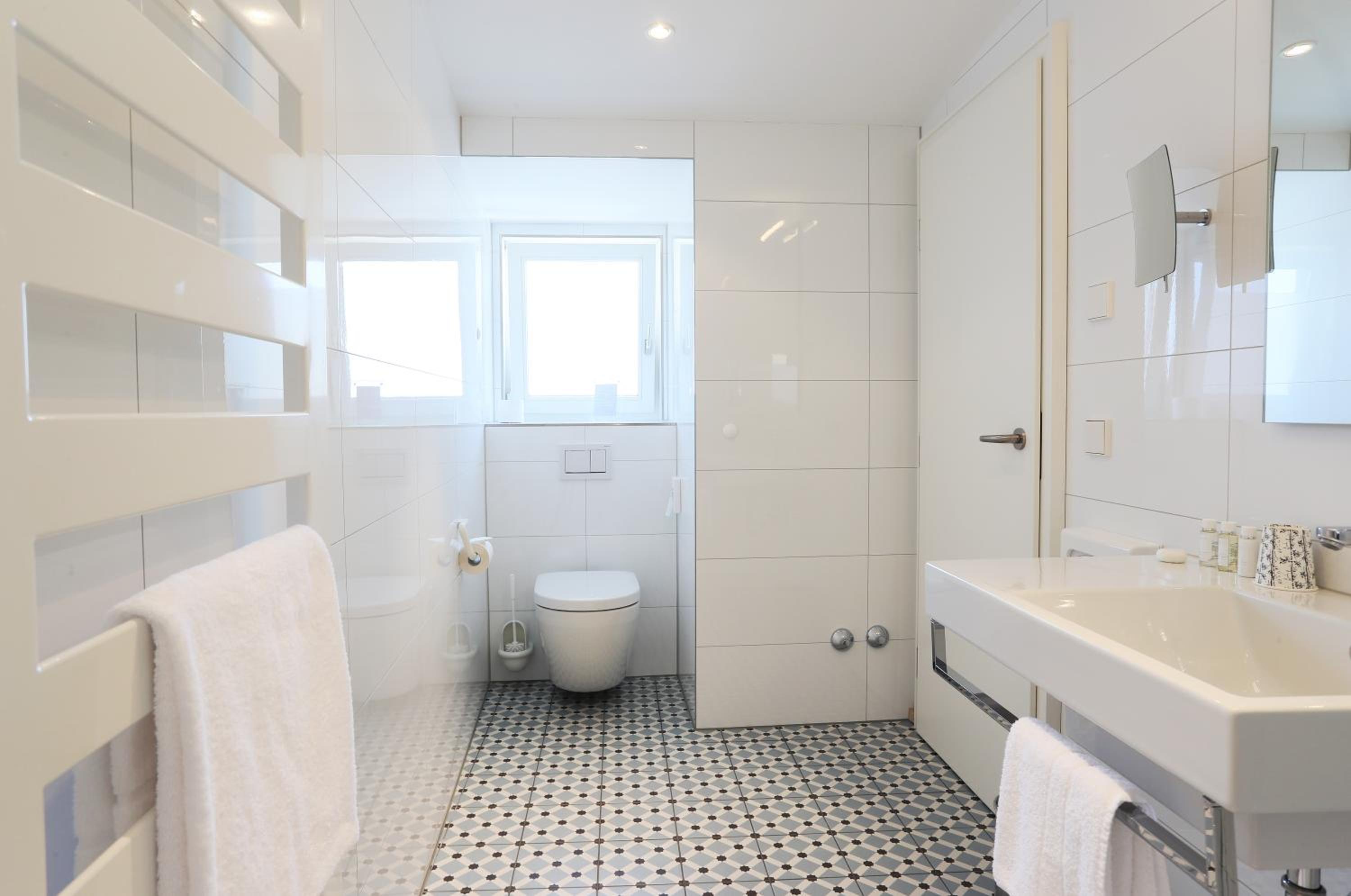 Quiet Single Room