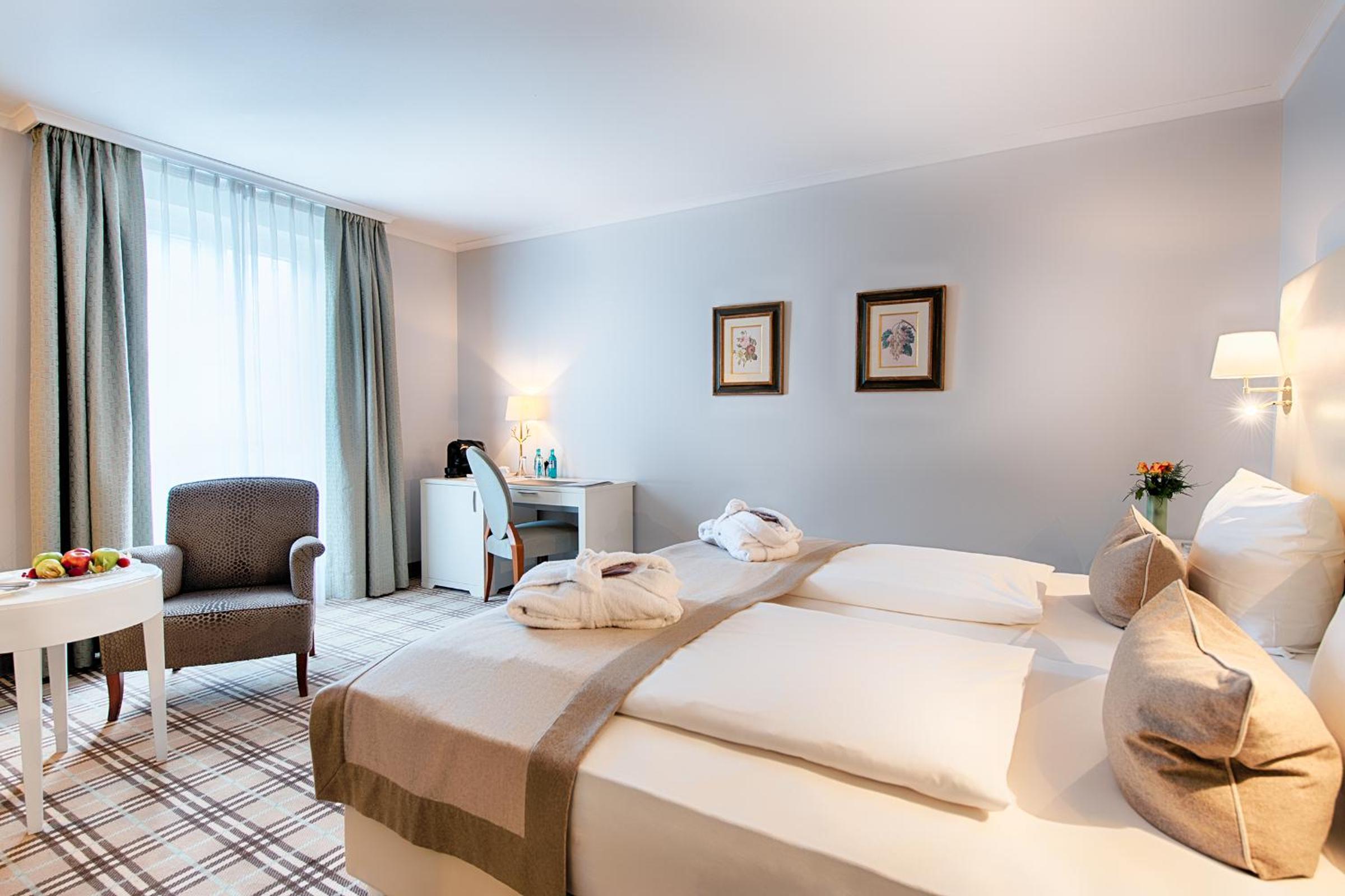Deluxe Double Room - Photo 1