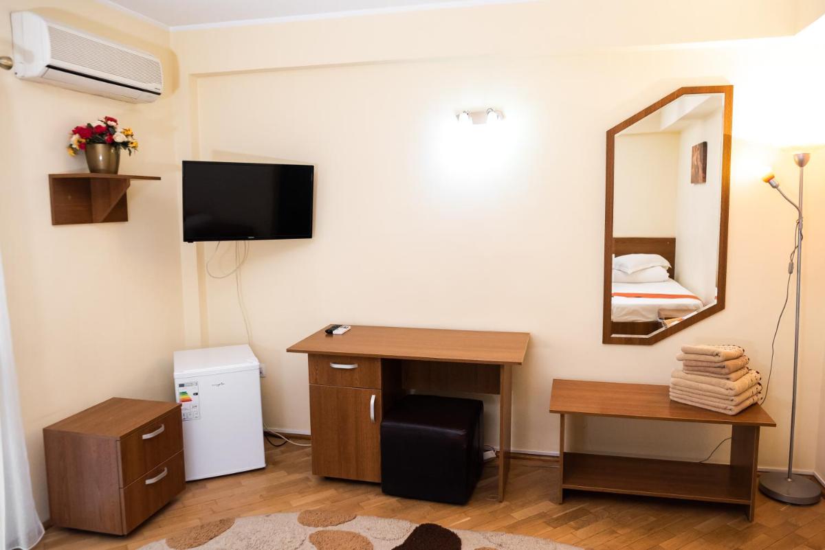 Triple Room - Photo 3