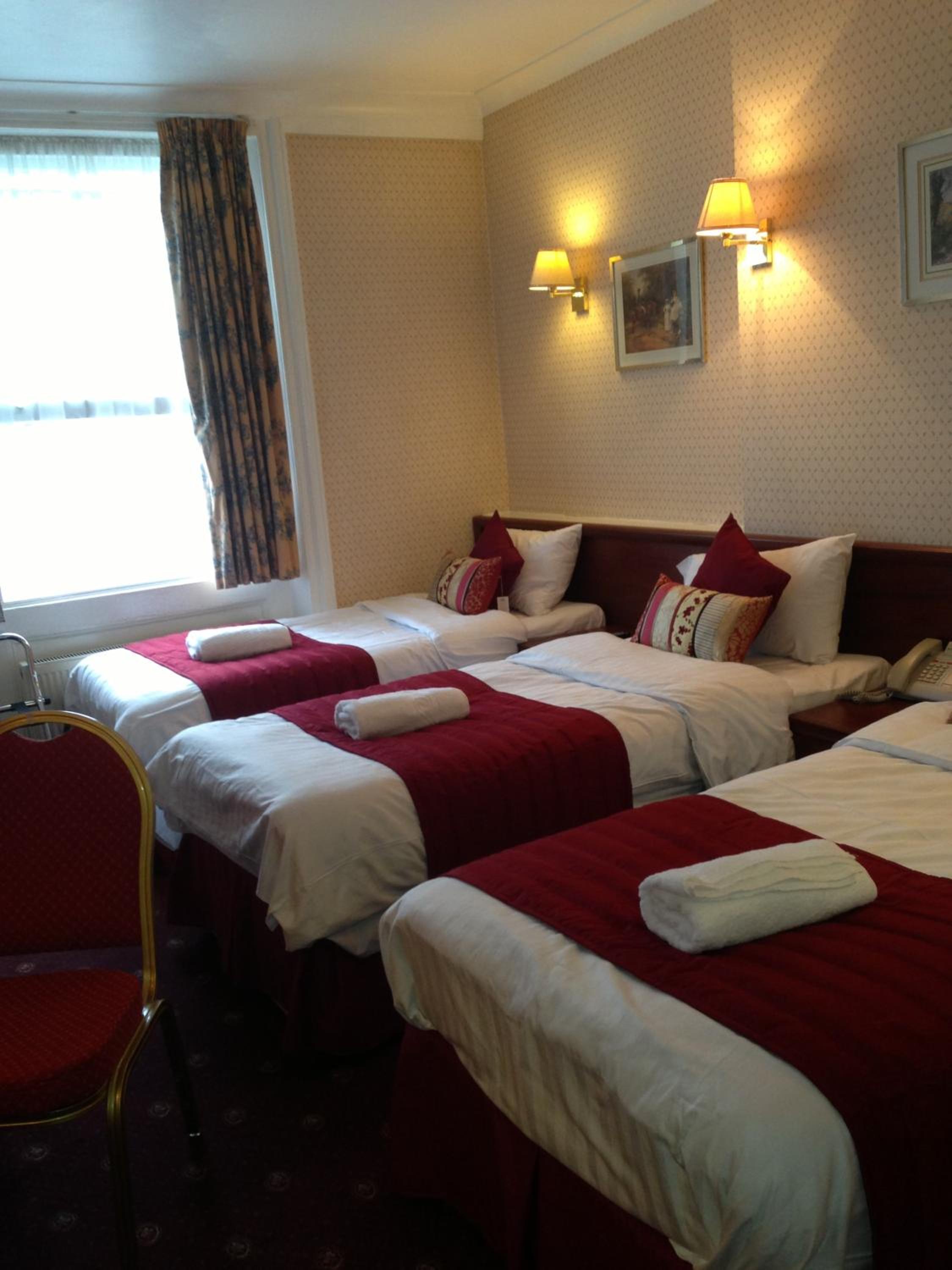 Triple Room photo 2