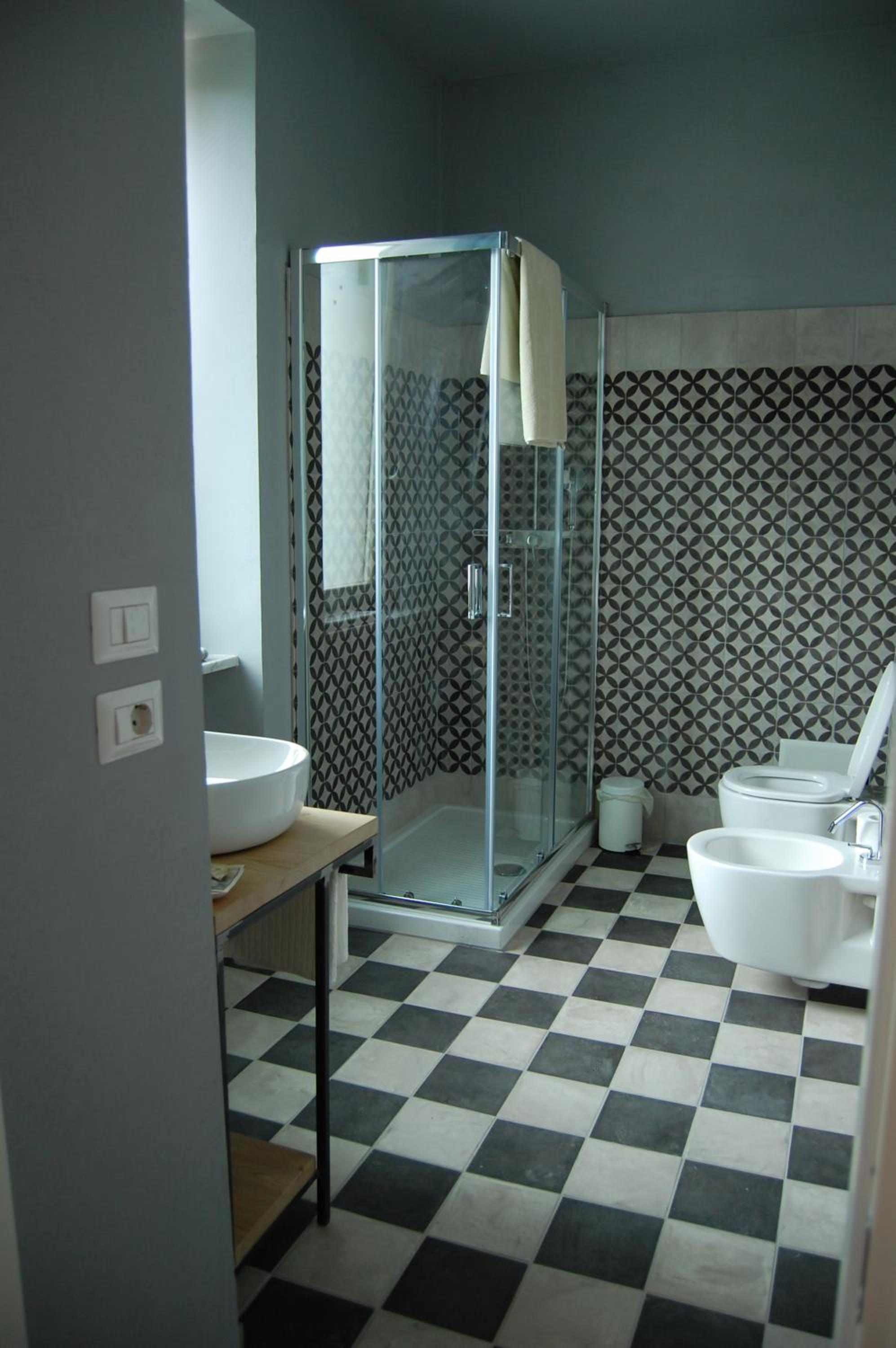 Double Room - Photo 3