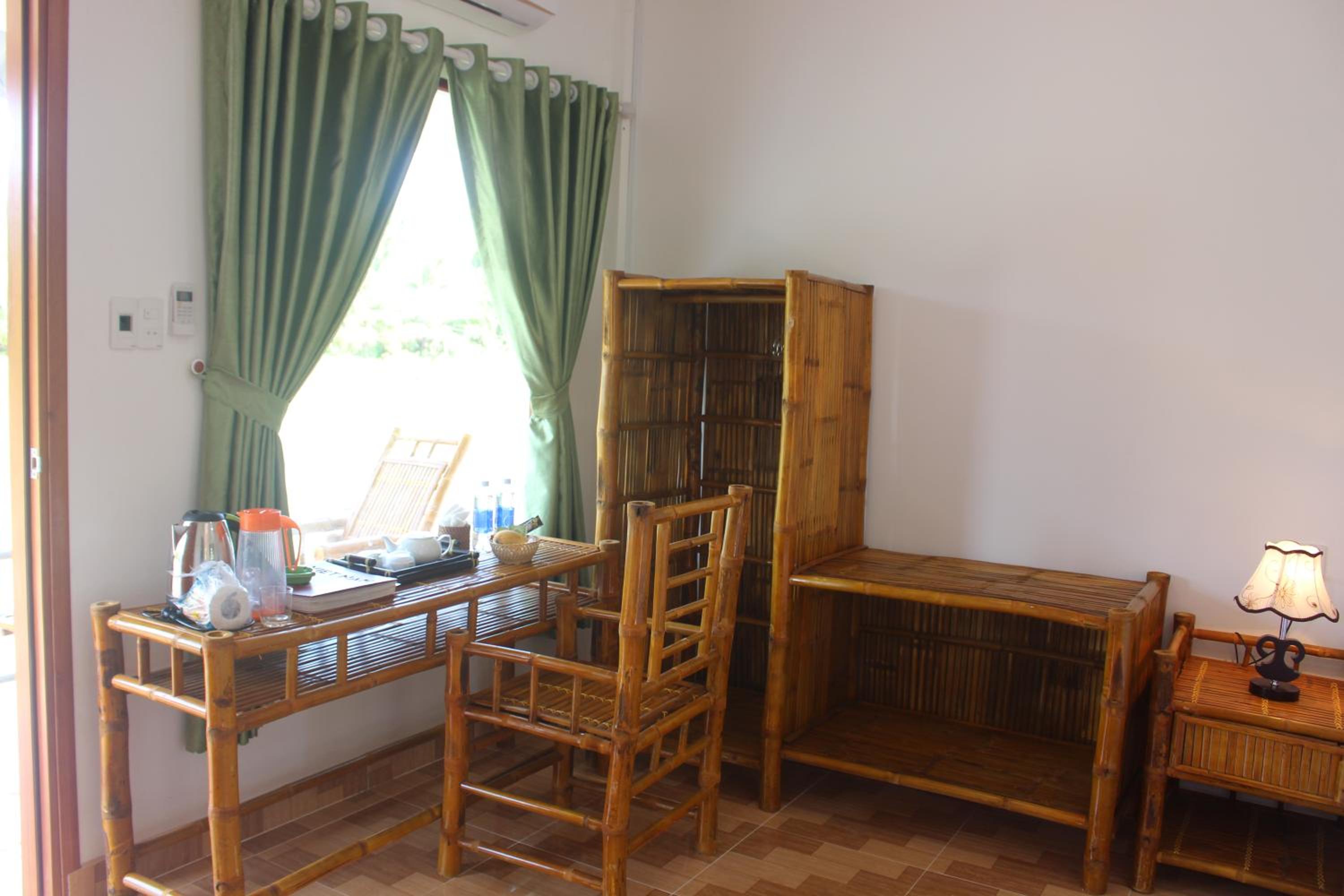 Deluxe Twin Room photo 1