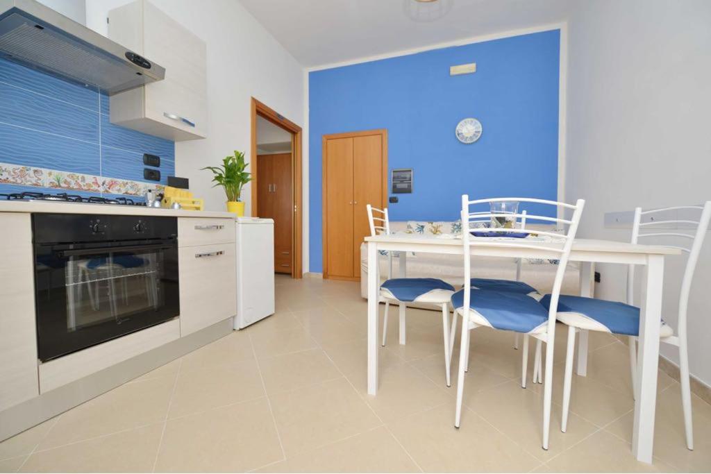 One-Bedroom House photo 3