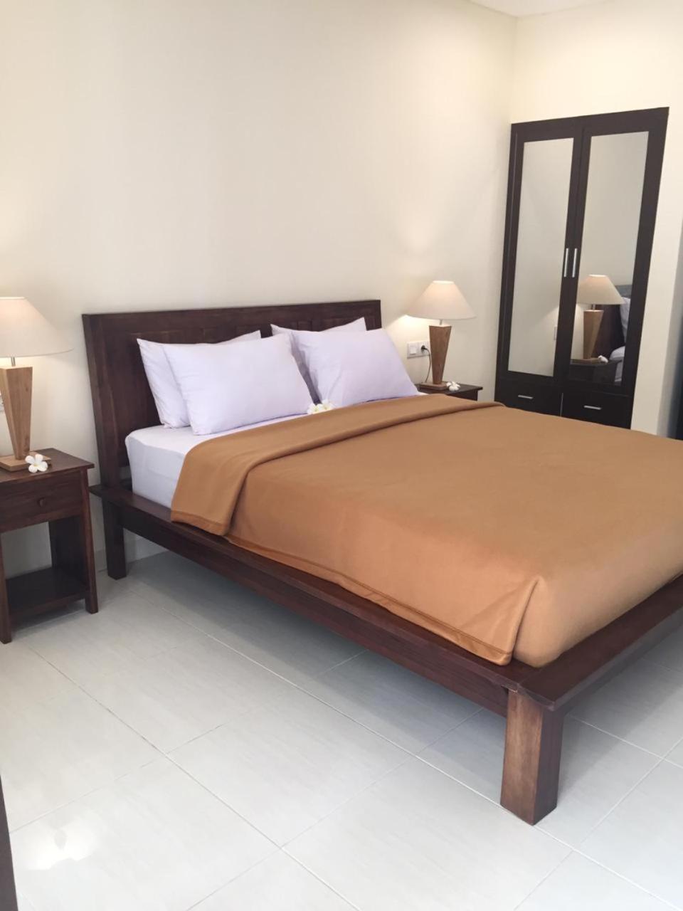 Double or Twin Room with Private Bathroom photo 1