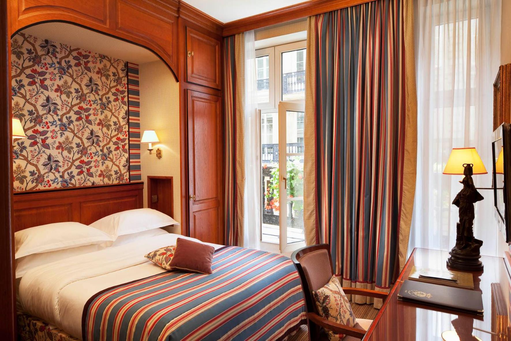 Standard Single Room thumbnail 5