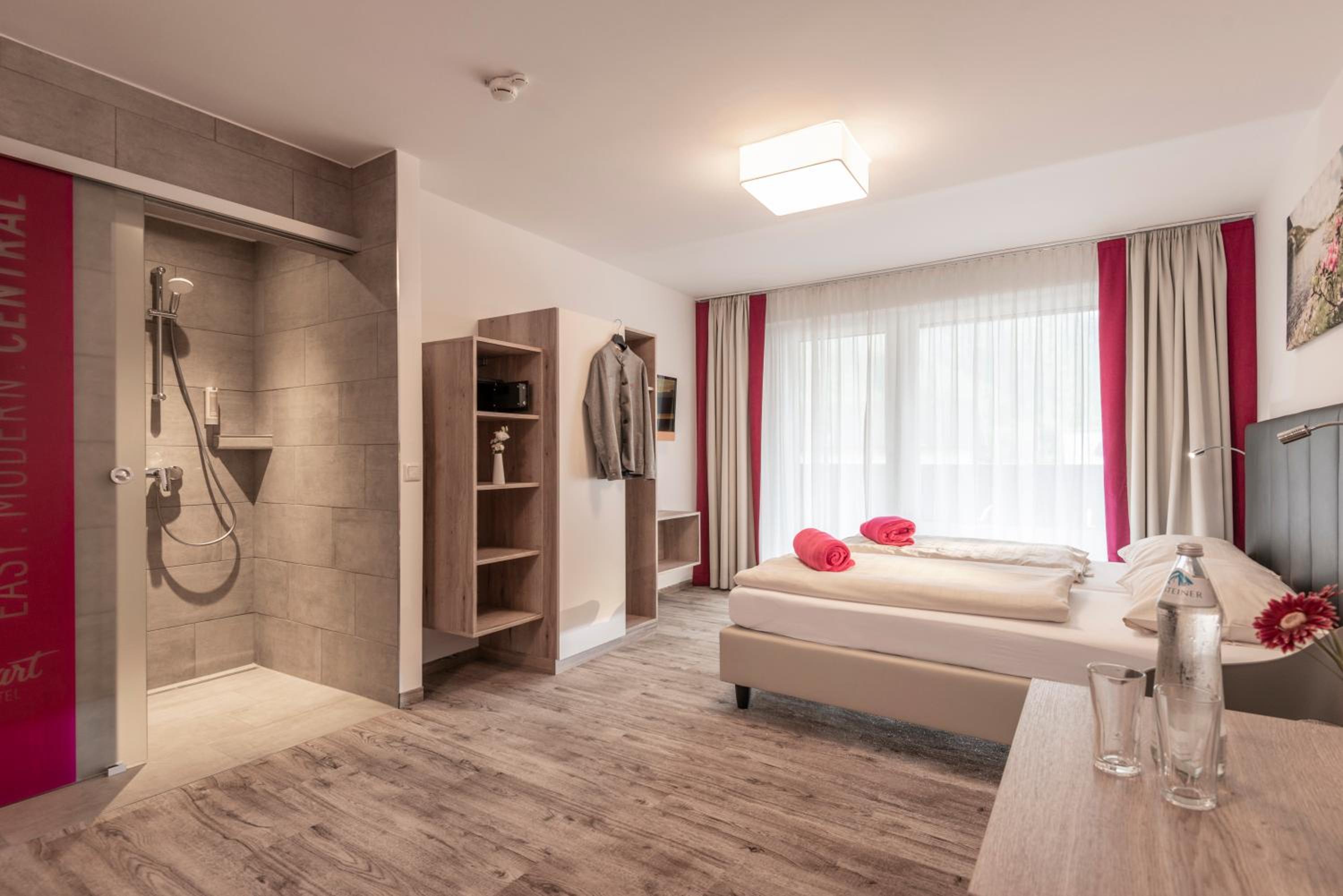Junior Suite with Balcony photo 3