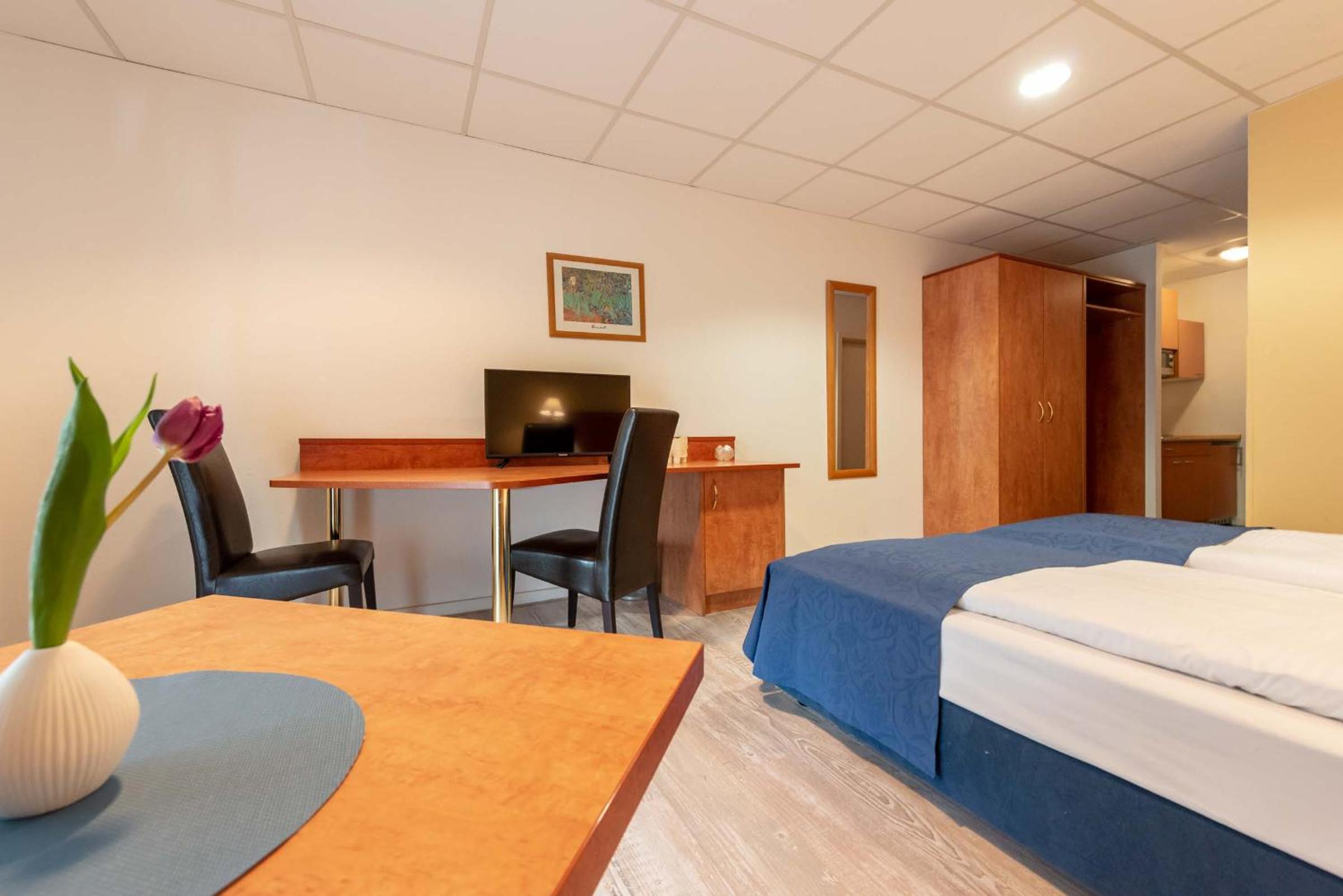 Double Room - Disability Access - Photo 9