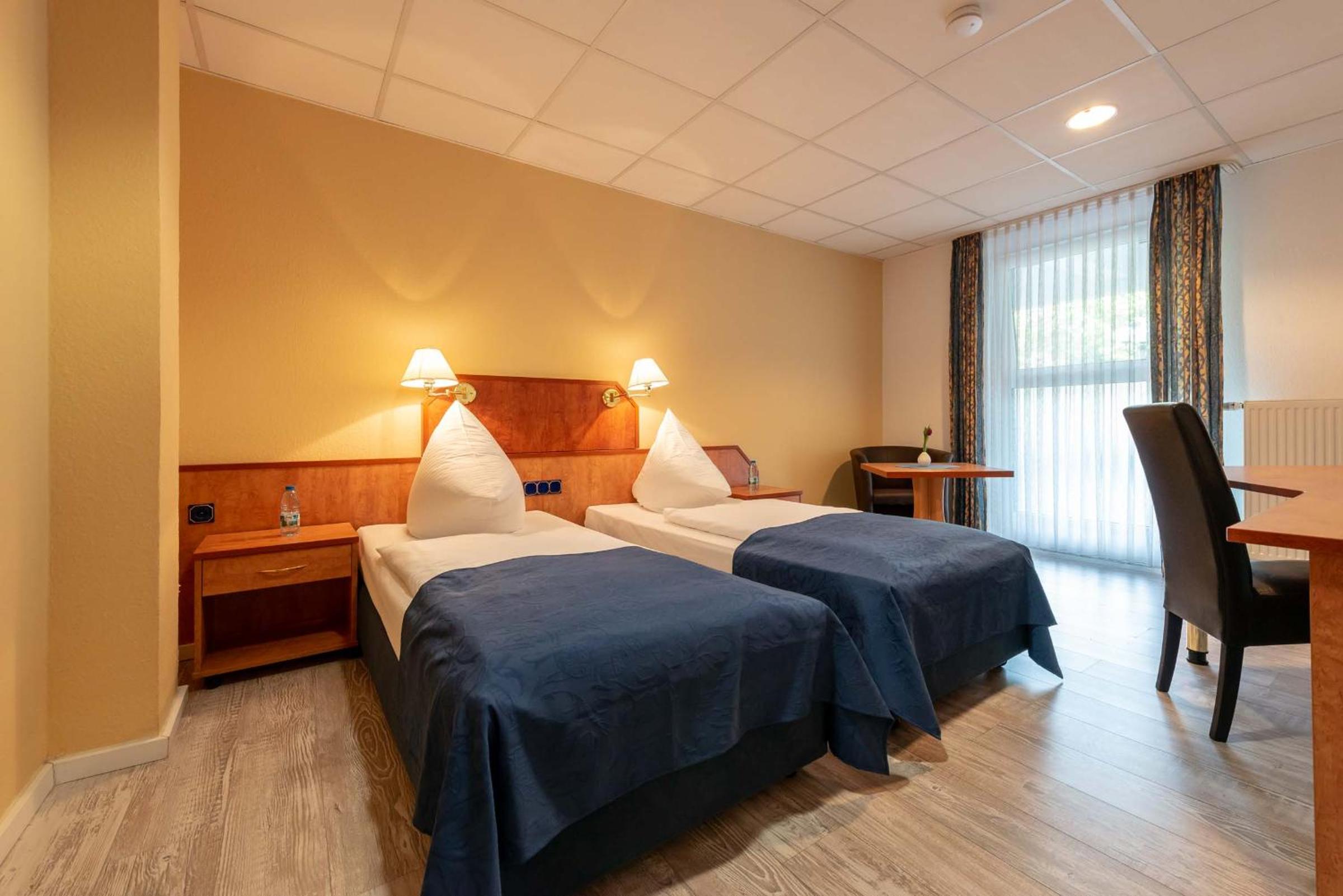 Double Room - Disability Access - Photo 10