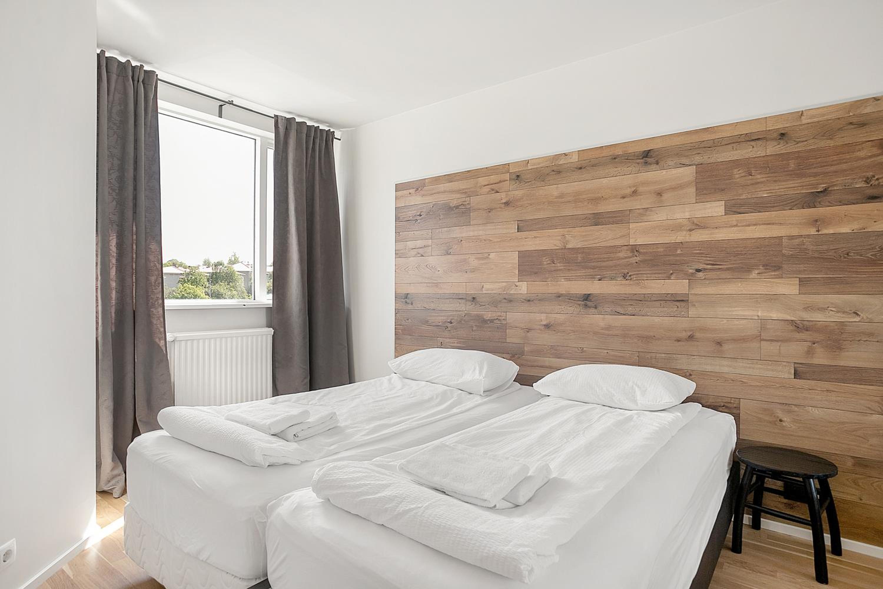 One-Bedroom Apartment - Photo 1