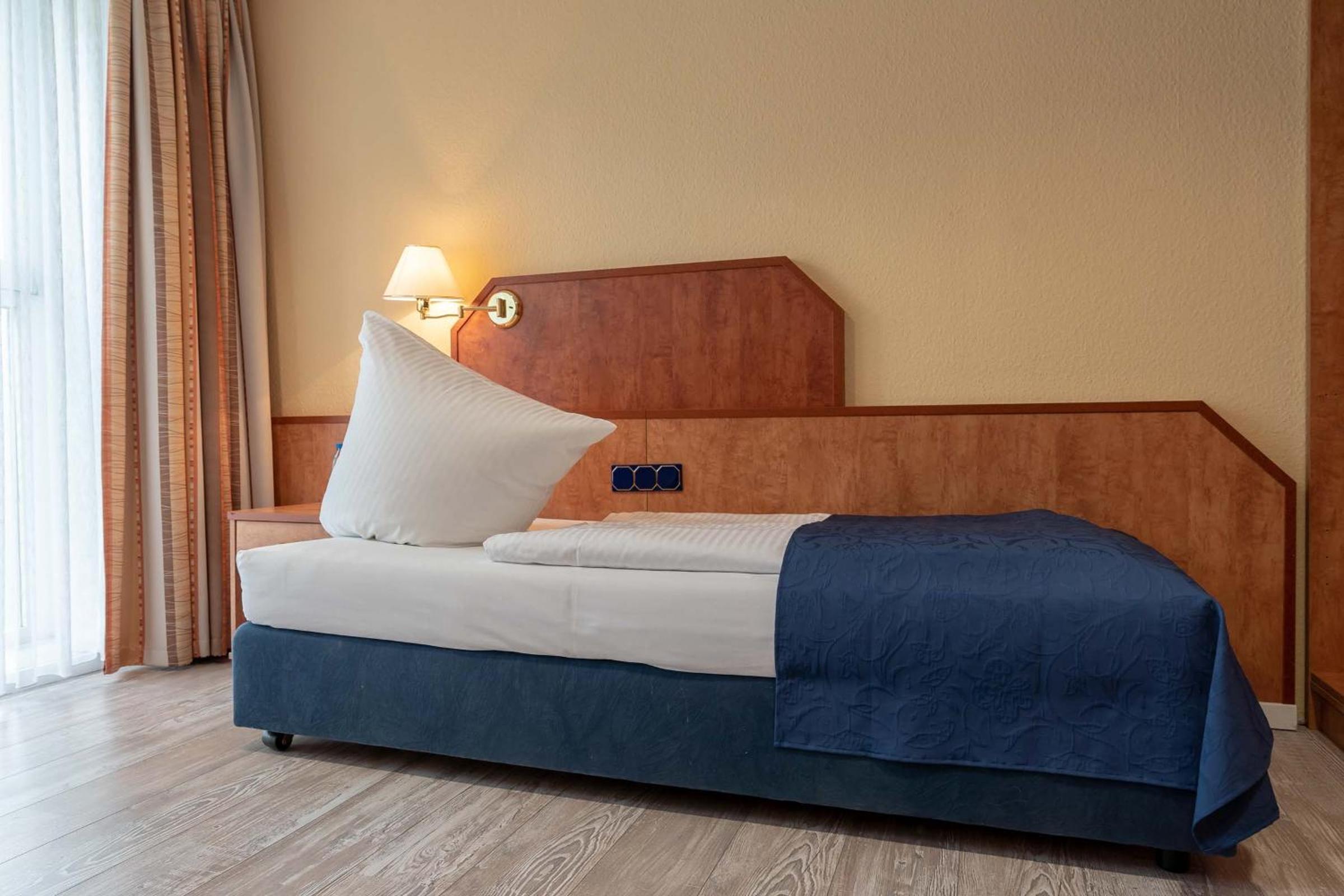 Single Room photo 3