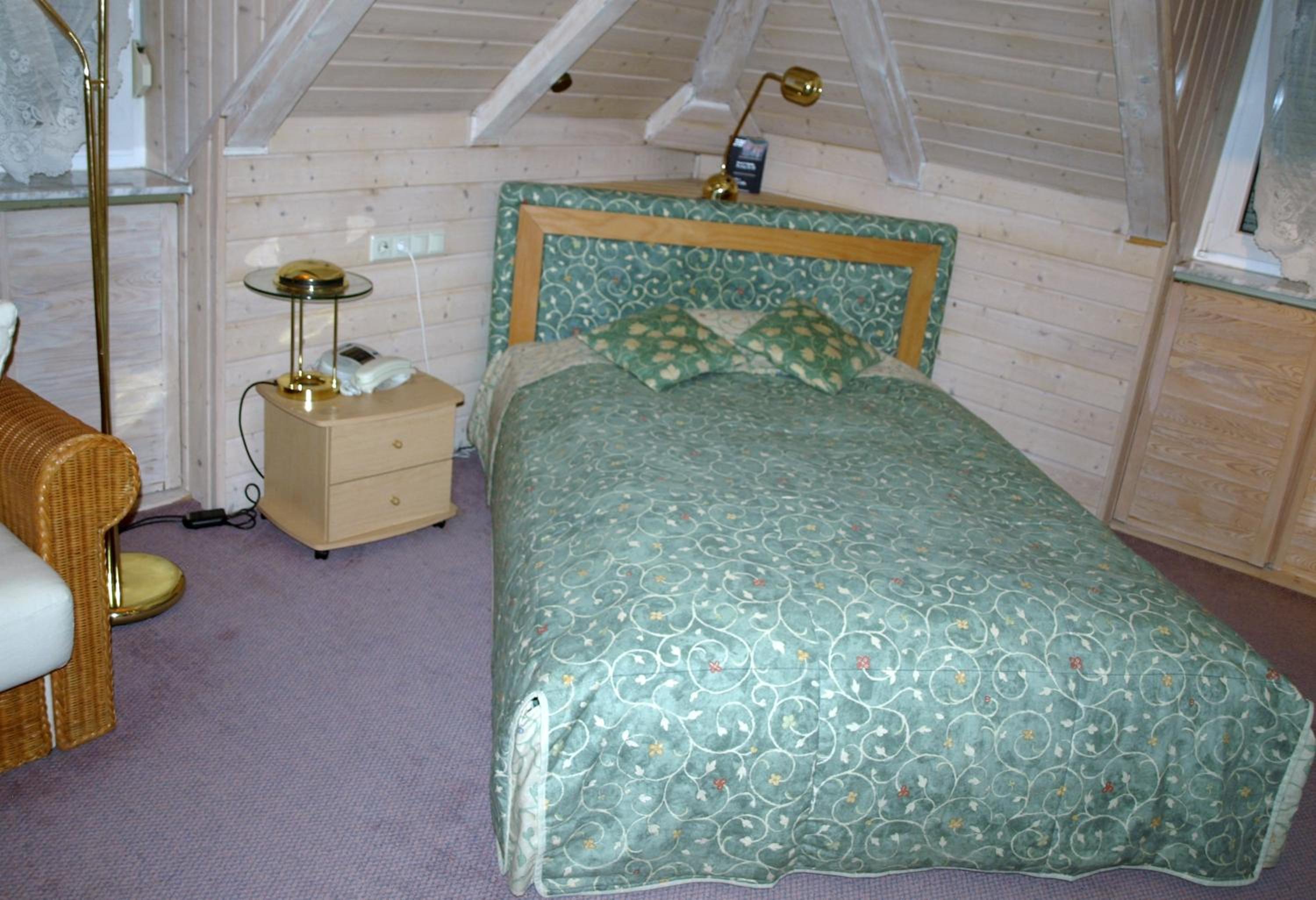 Business Single Room