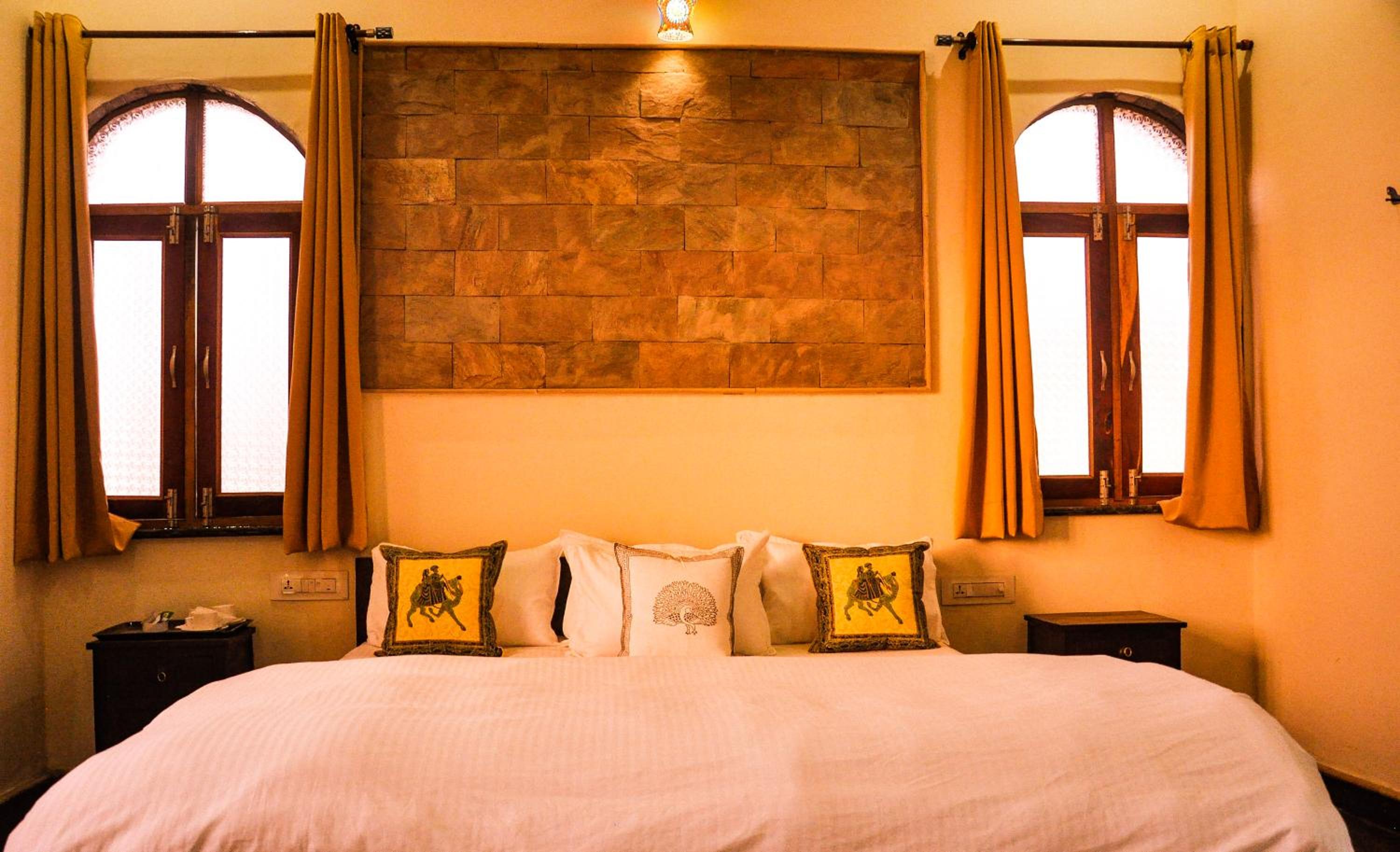 Deluxe Double Room With Extra Bed photo 1
