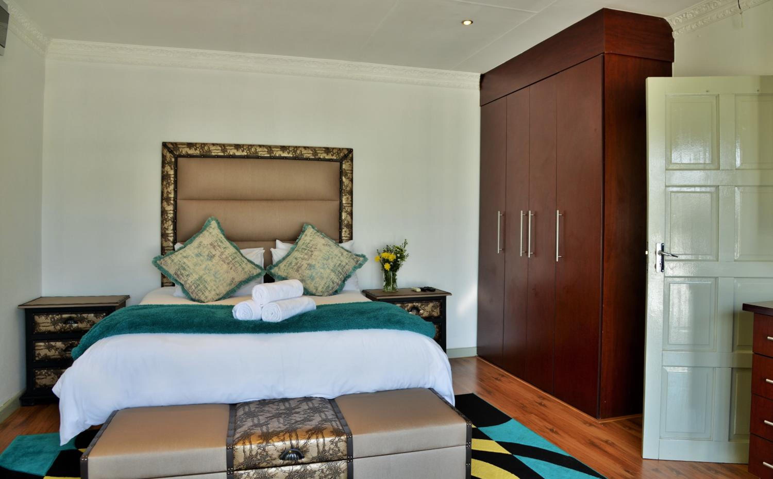 Basic Queen Room - Photo 4
