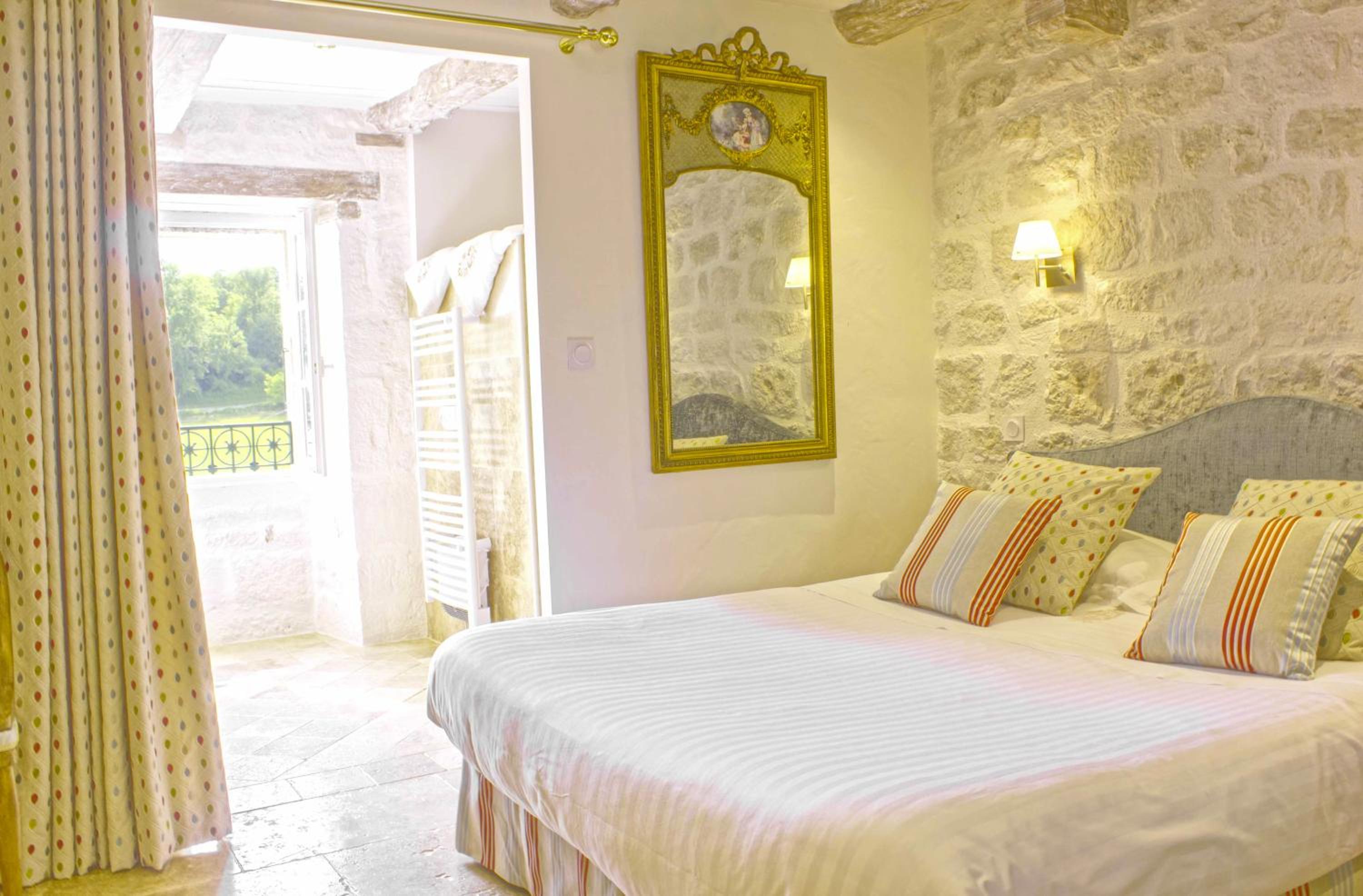 Superior Double Room - Photo 1