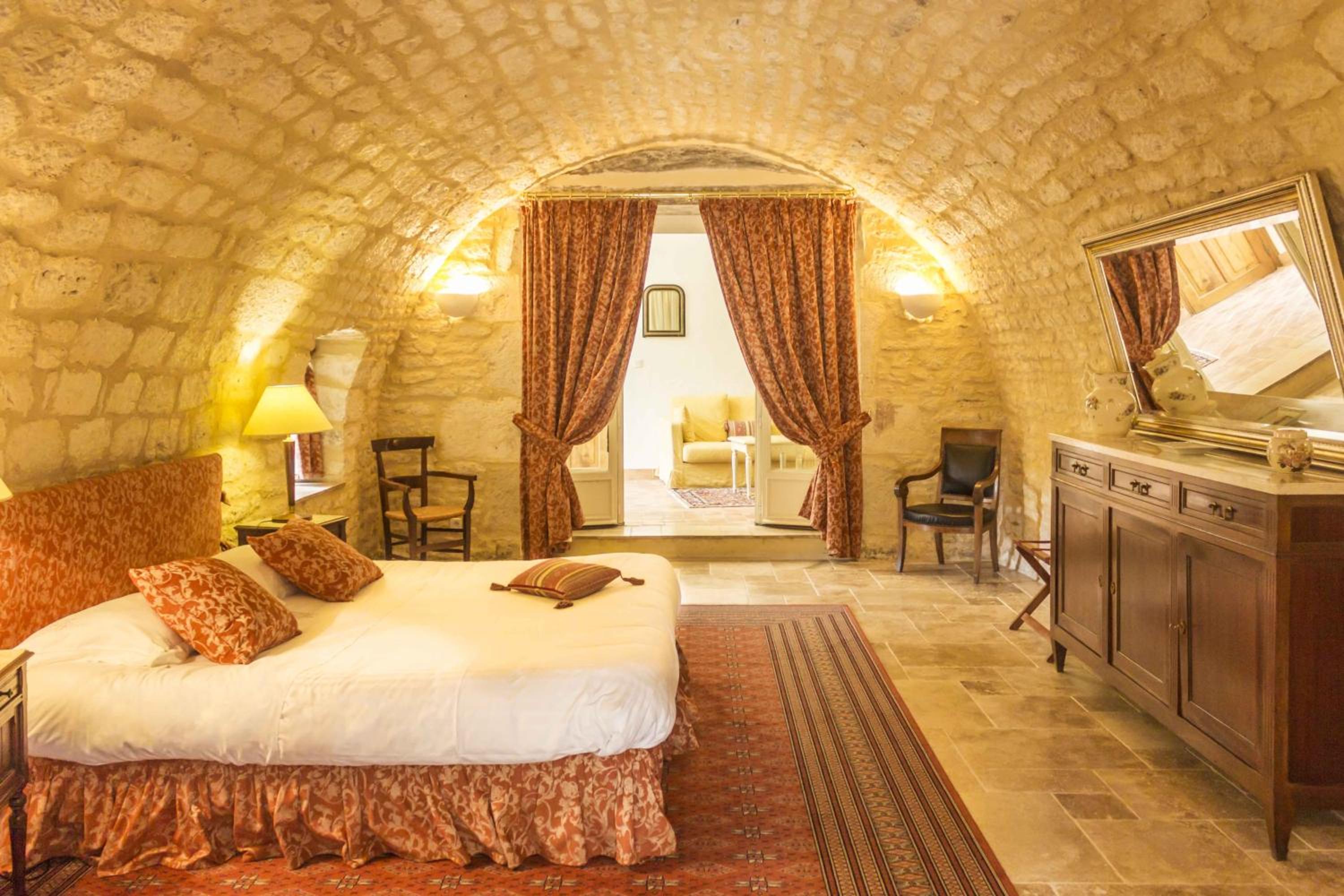 Junior Suite - Photo 1