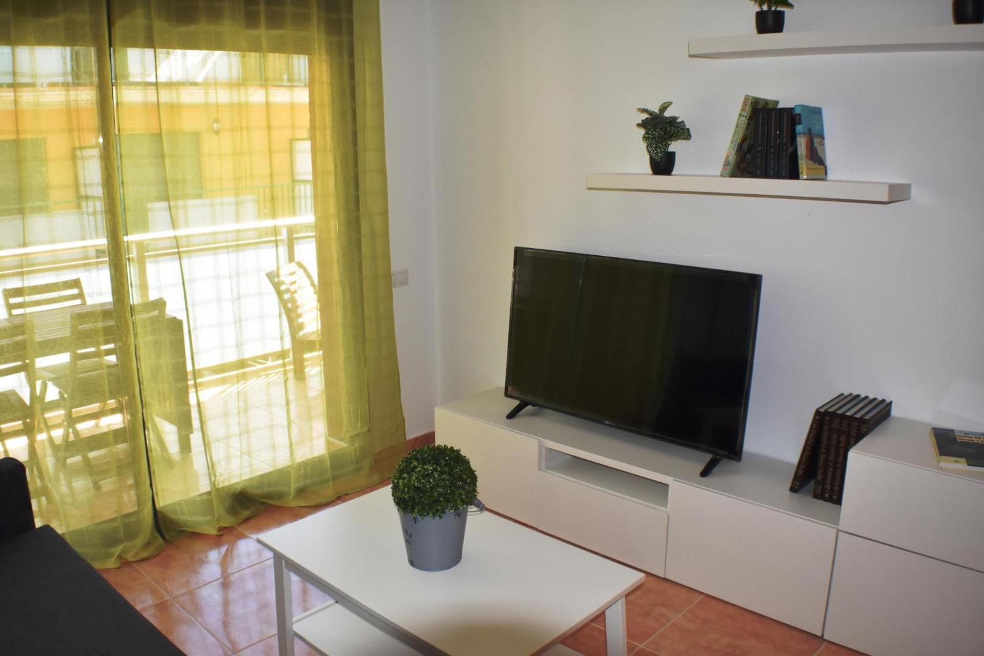 One-Bedroom Apartment photo 3