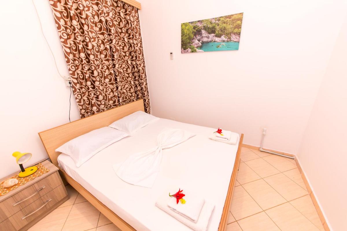 Apartment with Balcony (5 Adults) photo 1