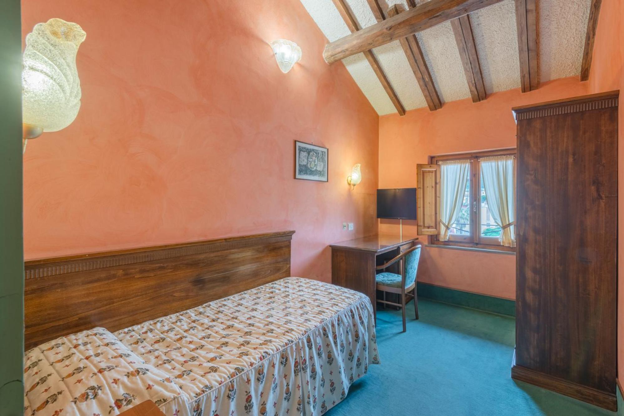 Standard Single Room photo 1