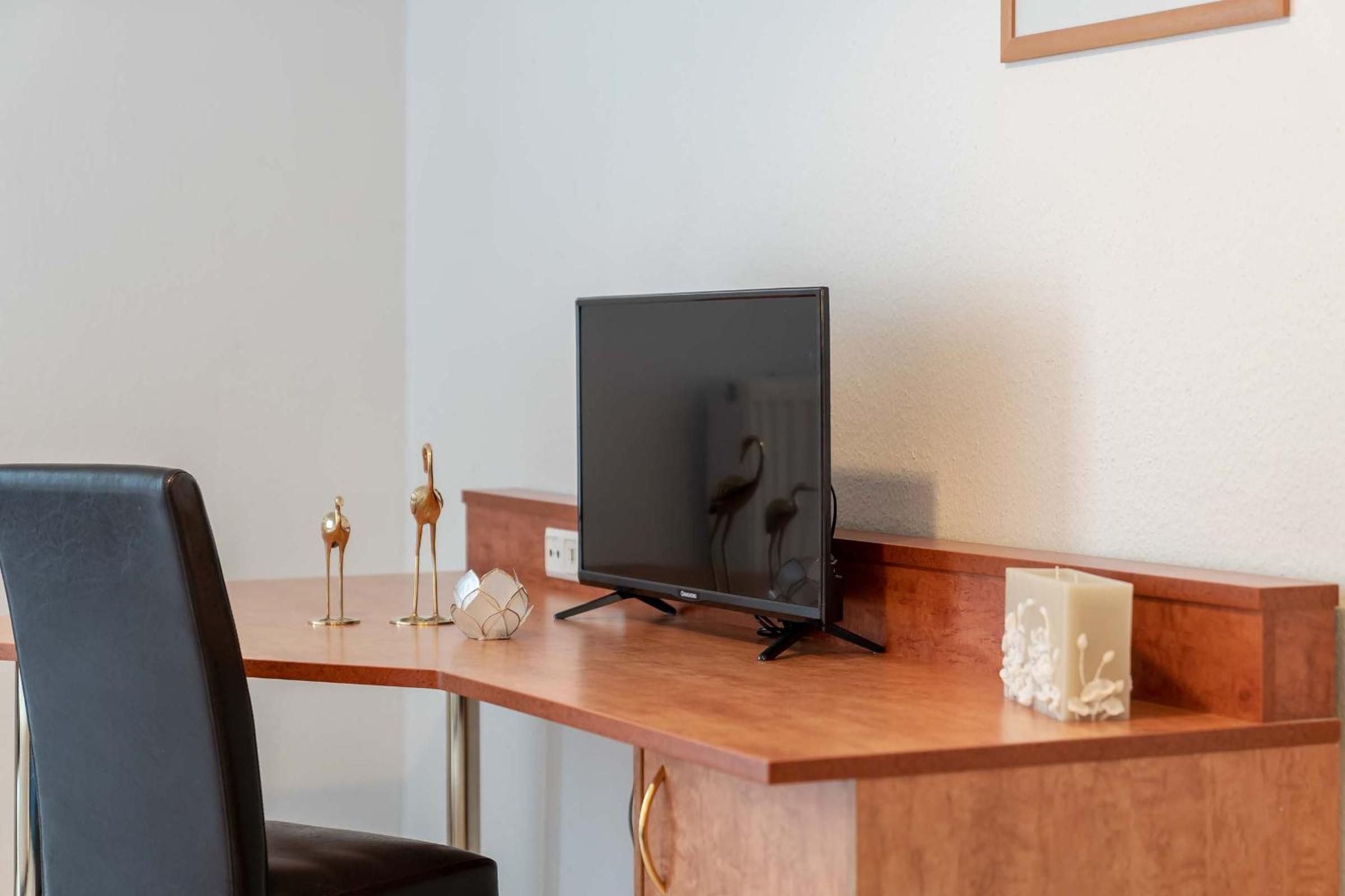 Double Room - Disability Access - Photo 8