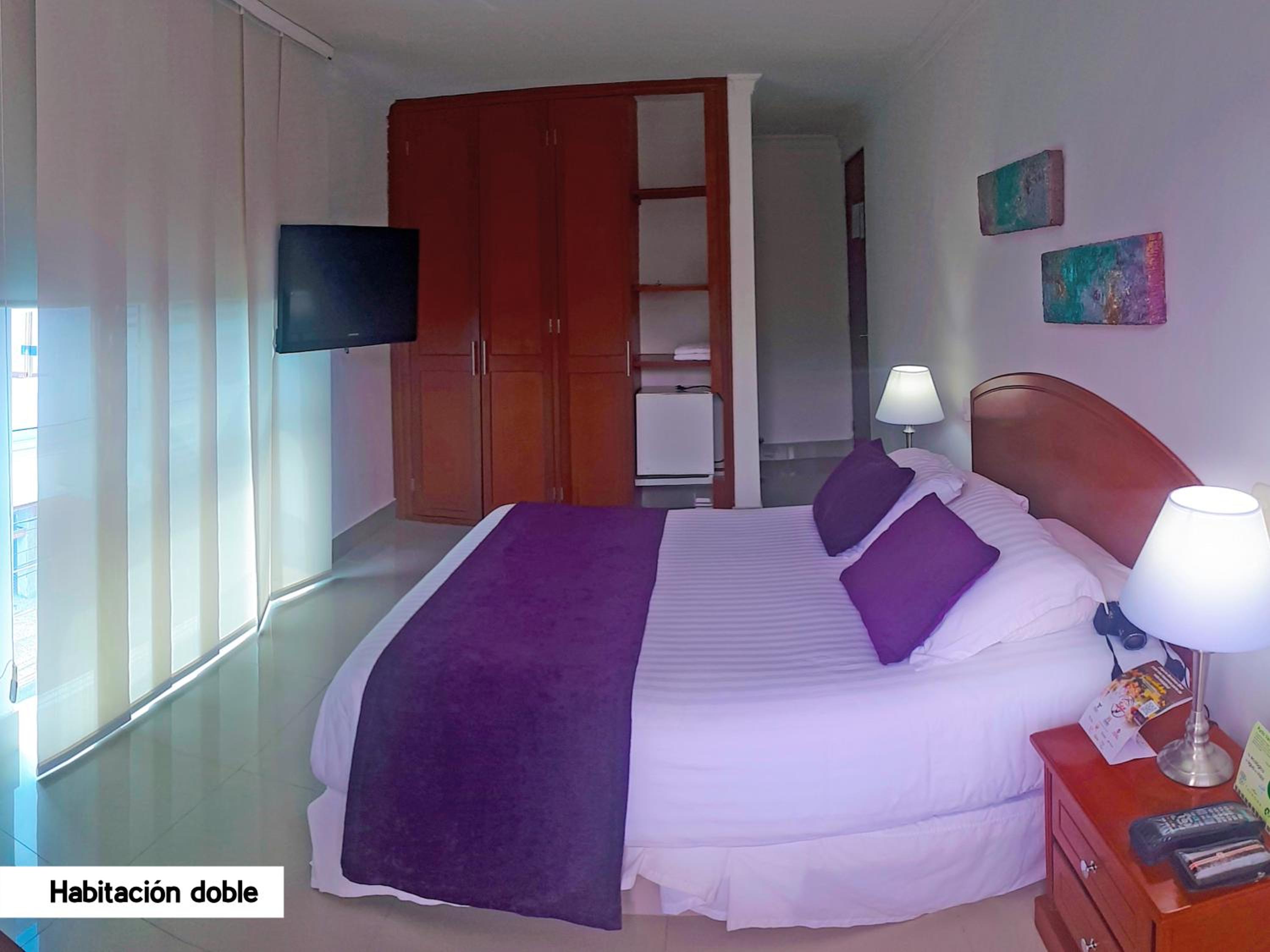 Standard Double Room photo 2