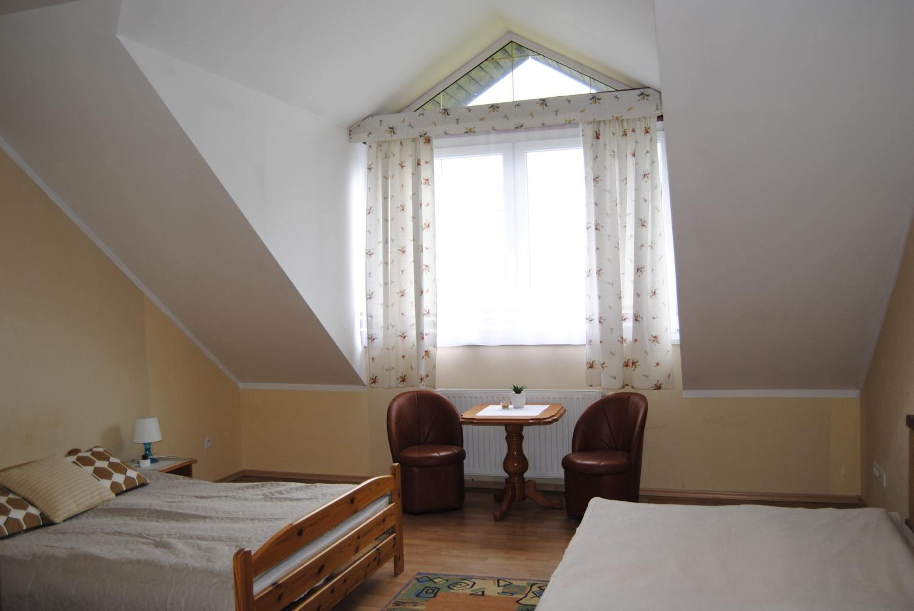 Quadruple Room with Bathroom photo 2