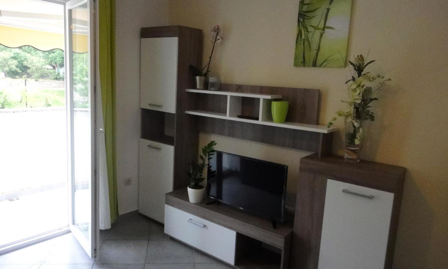 Apartment - Photo 30