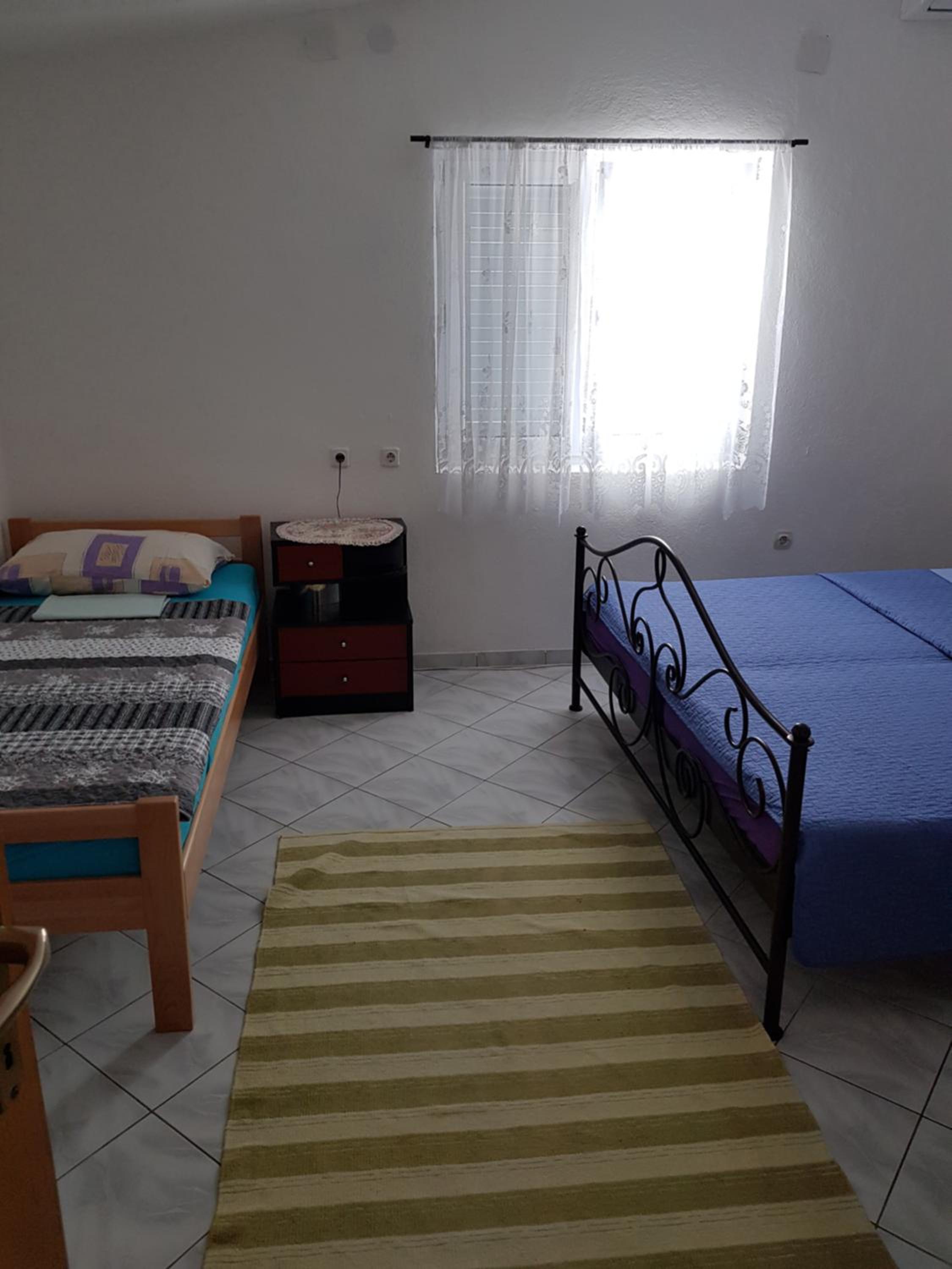 Apartment with Balcony photo 1