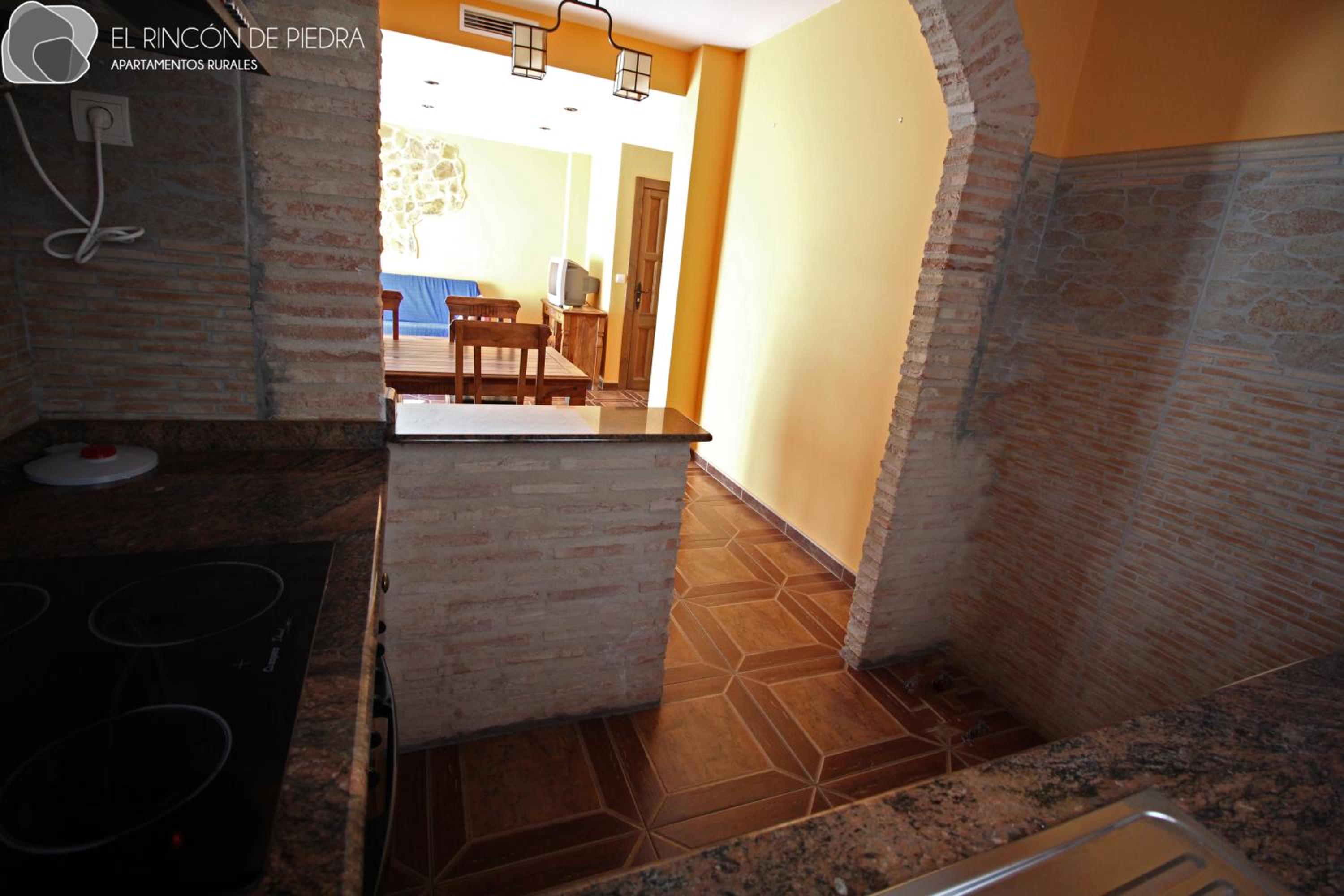 Apartment with Balcony - Photo 5
