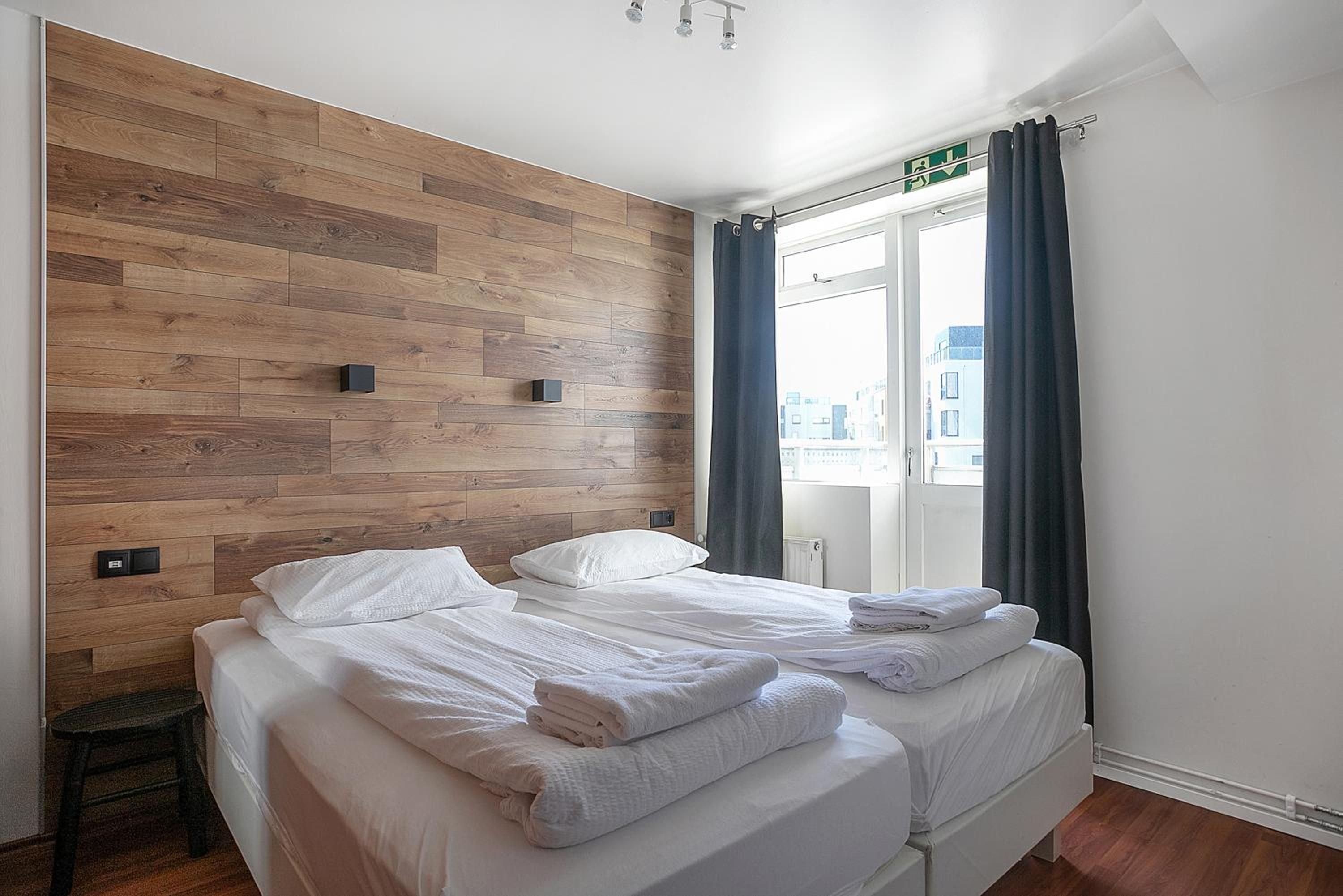 Three-Bedroom Apartment - Photo 12