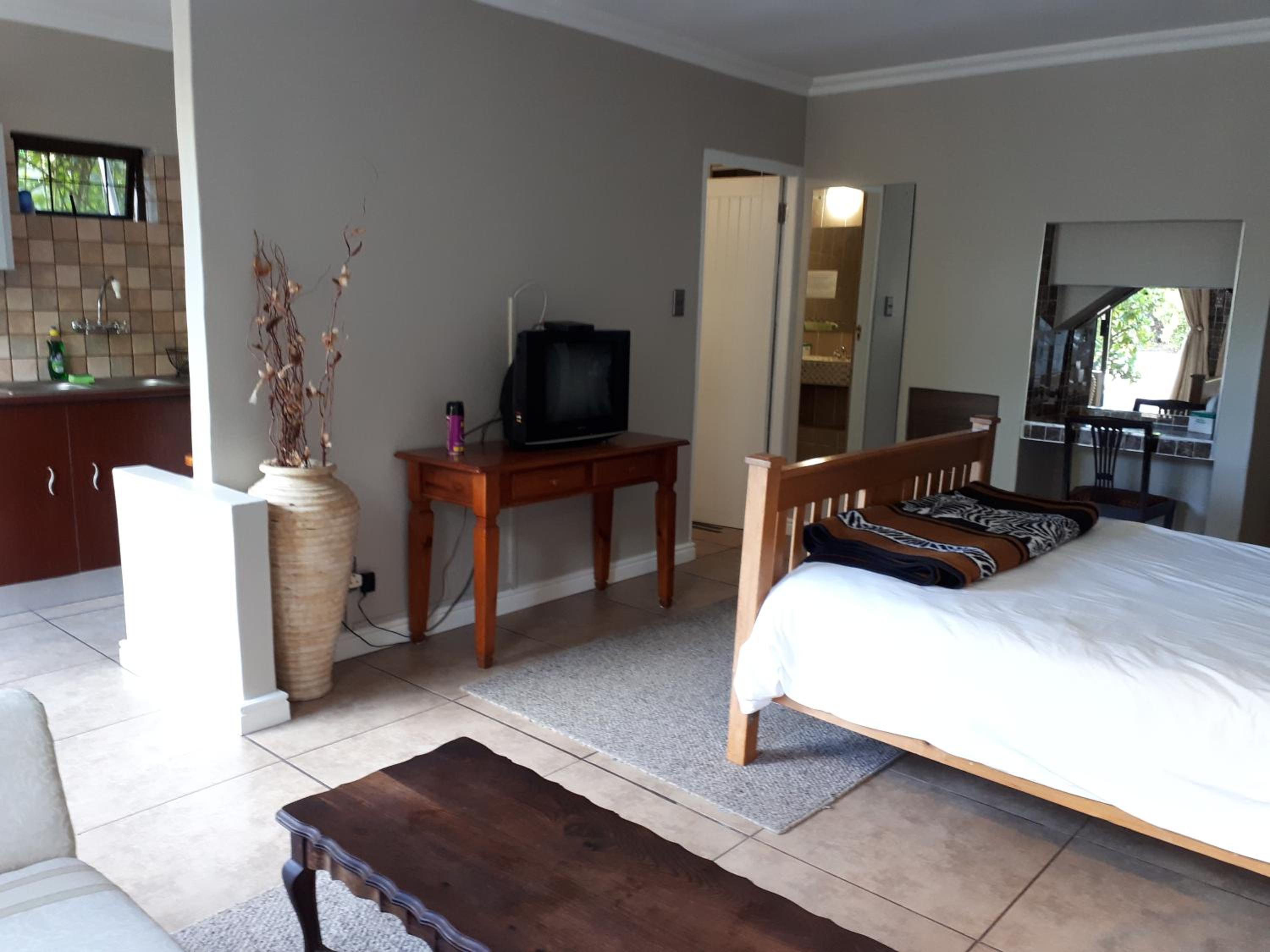 Economy Single Room photo 3