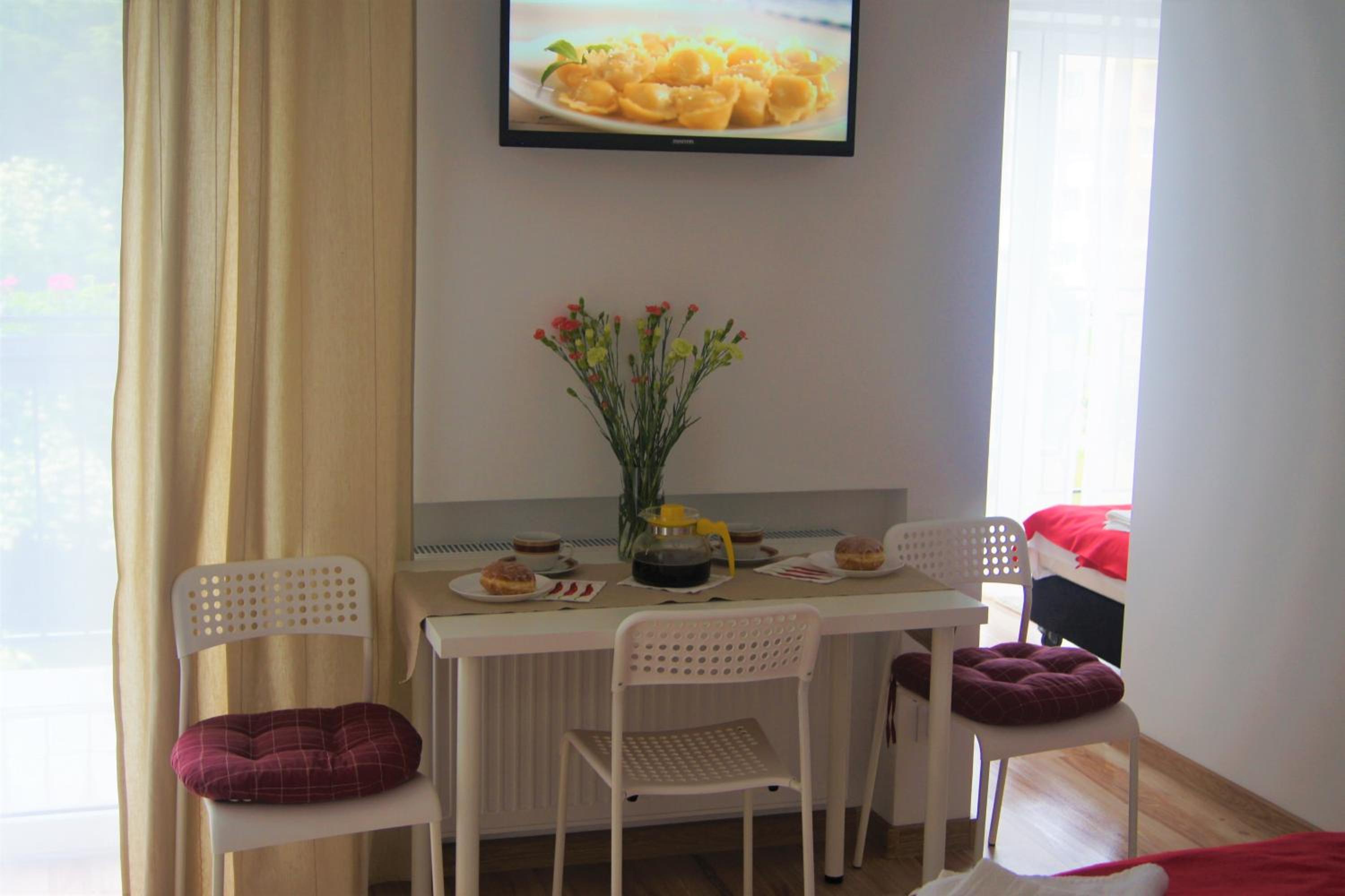 Studio with Sofa Bed - Photo 23