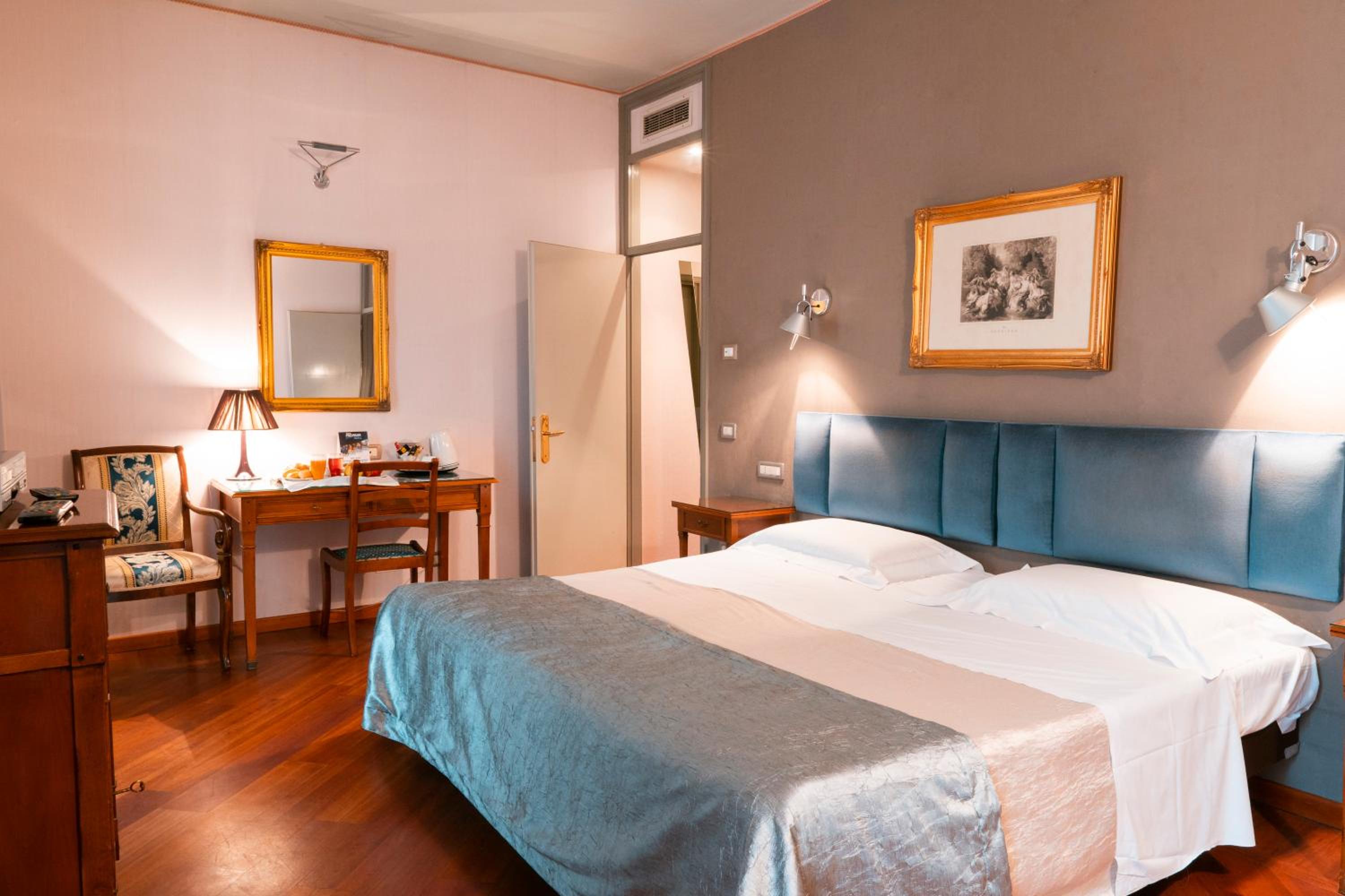 Superior Double or Twin Room with Garden View - Photo 1