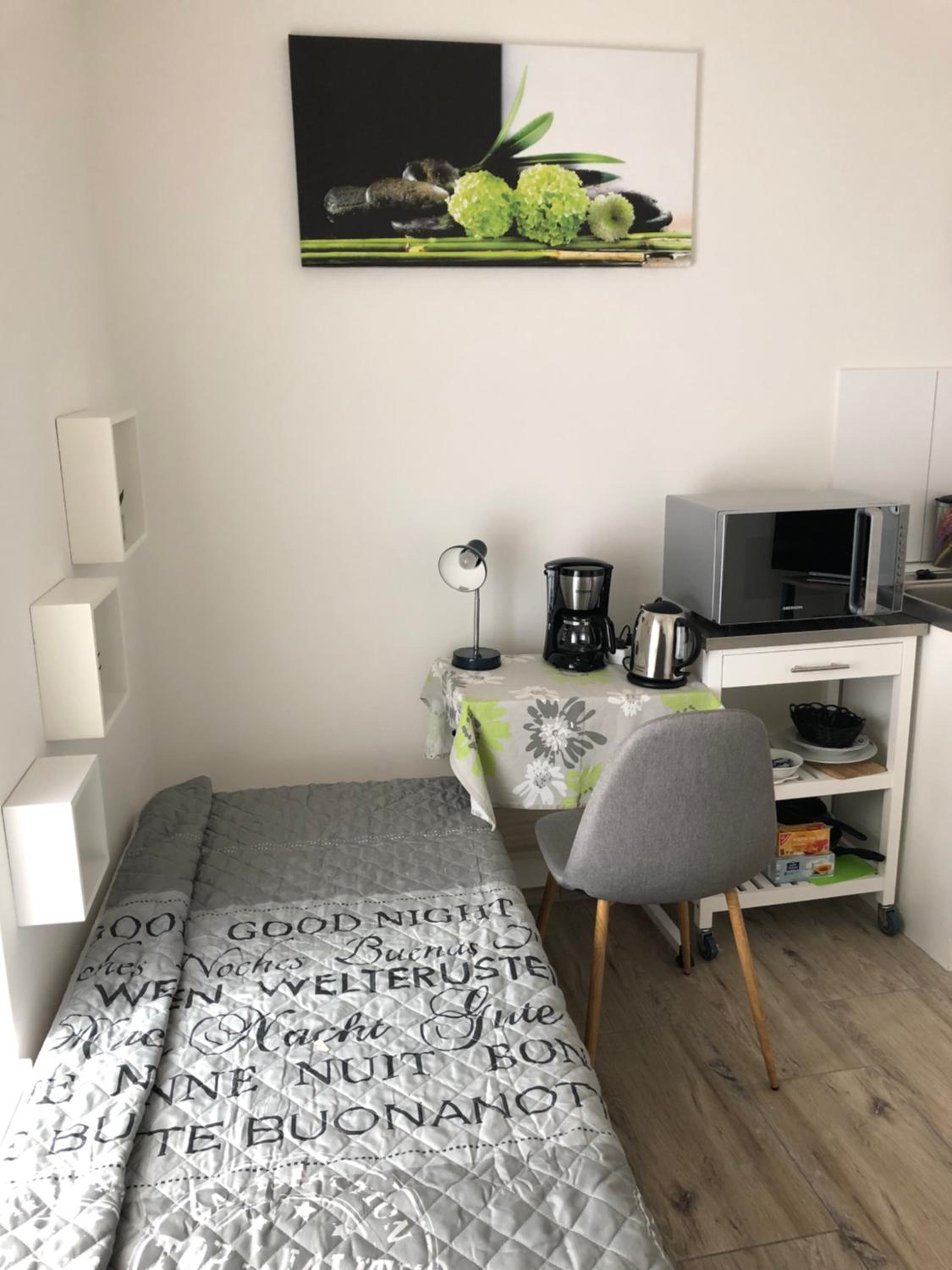 Small Single Room