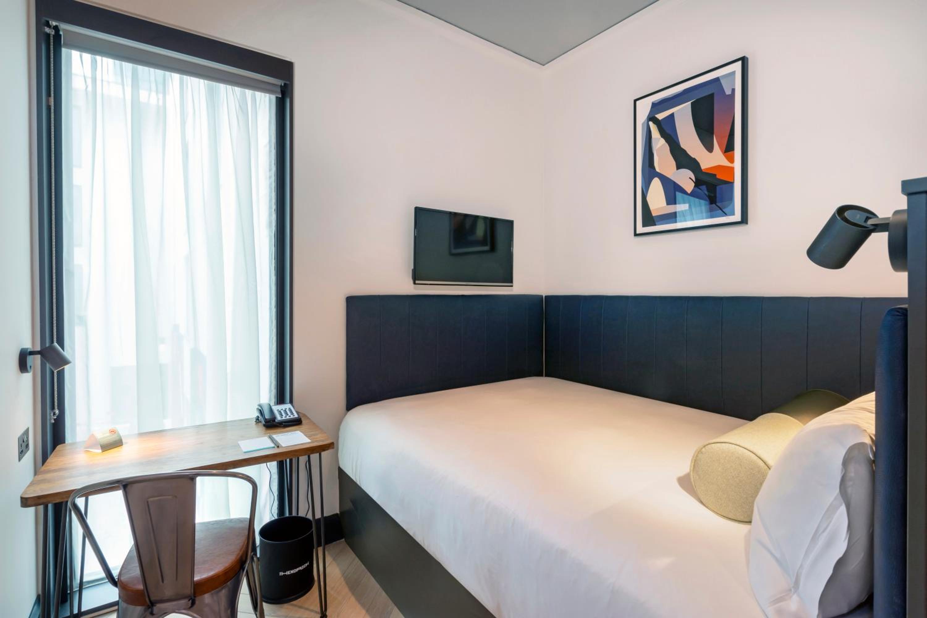 Double Room - Photo 1