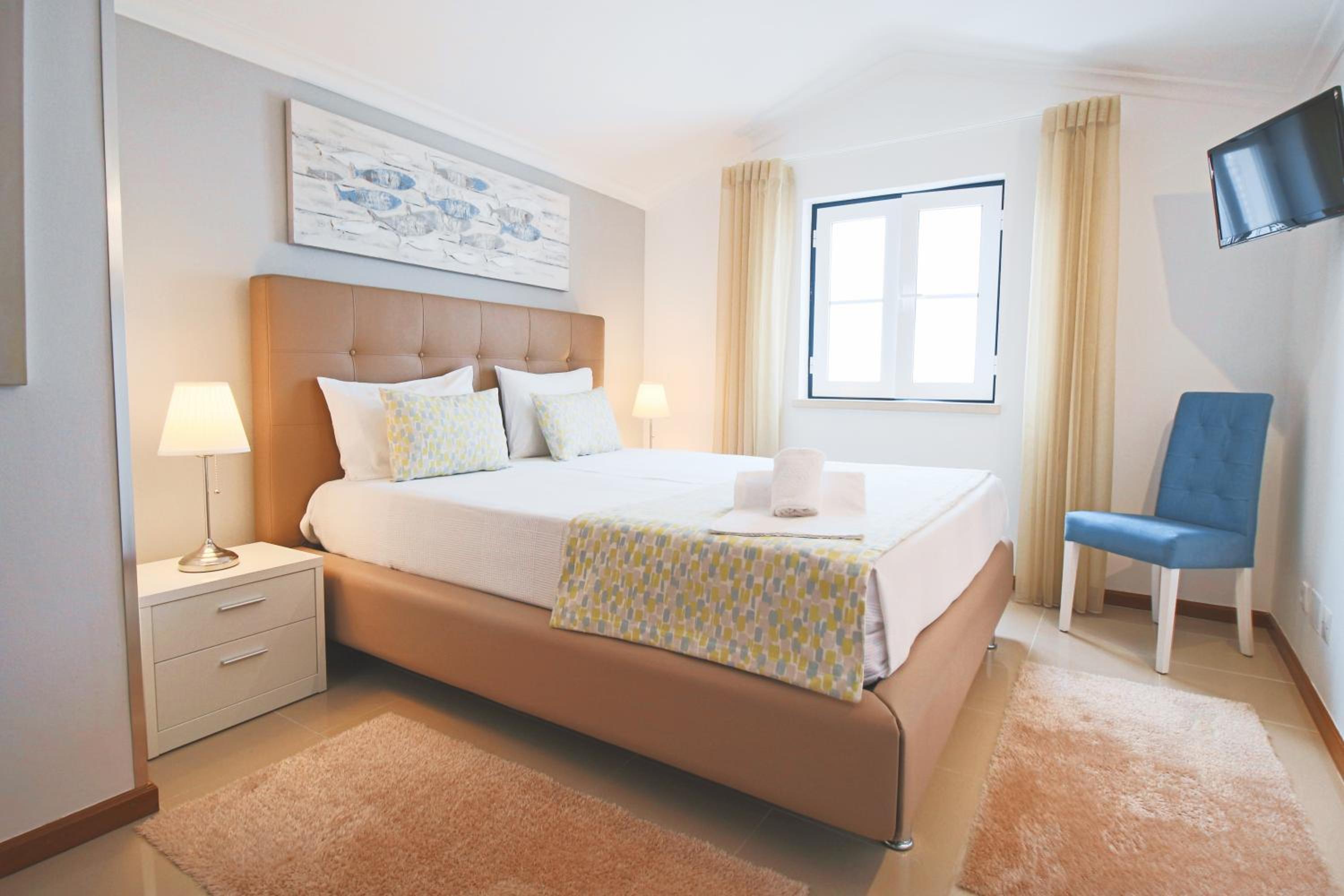 Apartment with Sea View - Photo 2